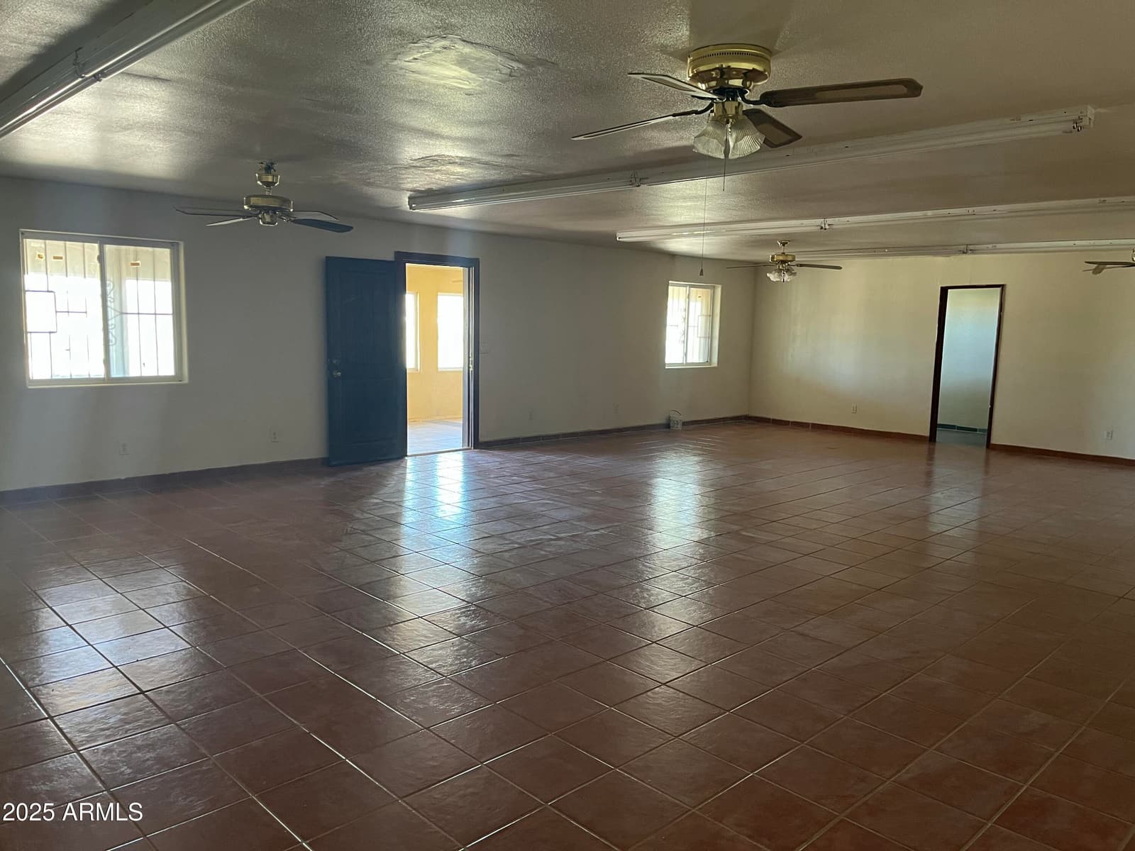 4250 W Jefferson Road, Elfrida, AZ 85610 — photo 8 of 13