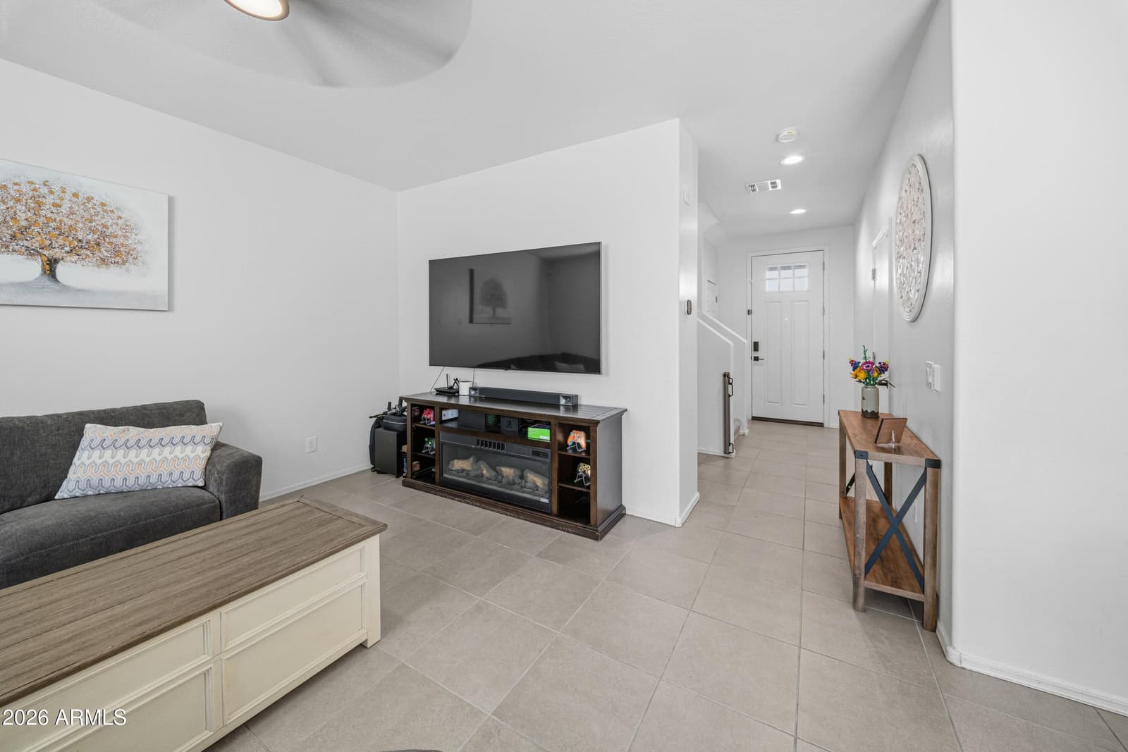 419 N 110TH Drive, Avondale, AZ 85323 — photo 9 of 39