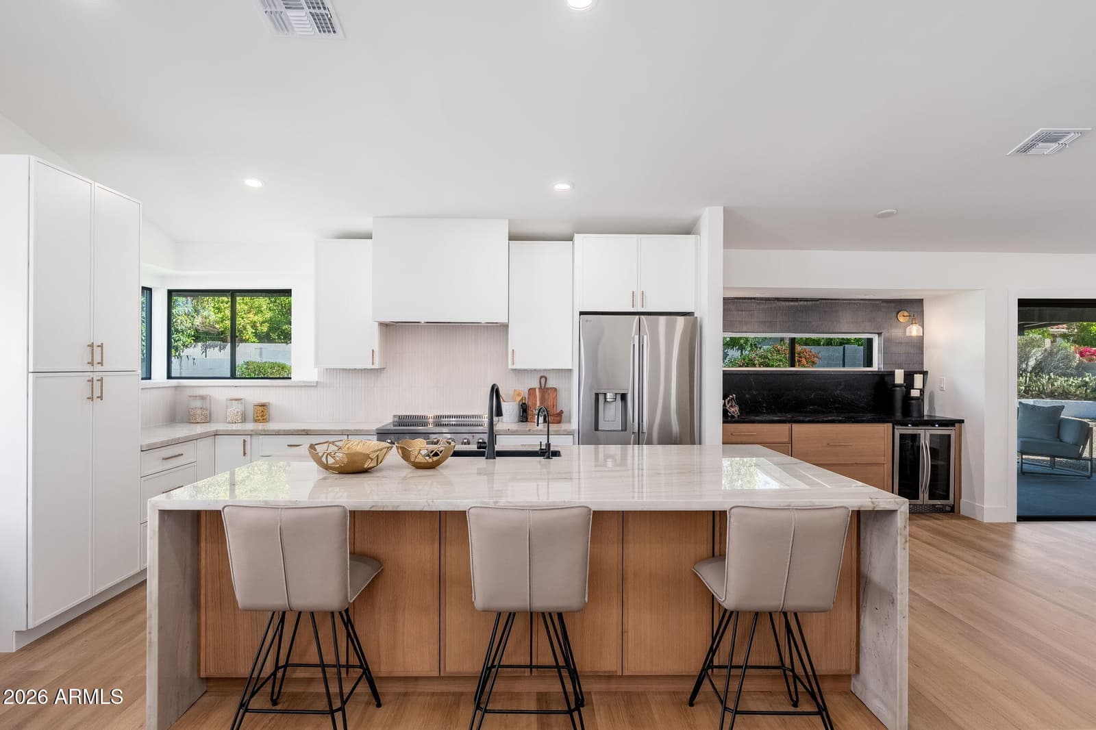 6050 E Betty Elyse Lane, Scottsdale, AZ 85254