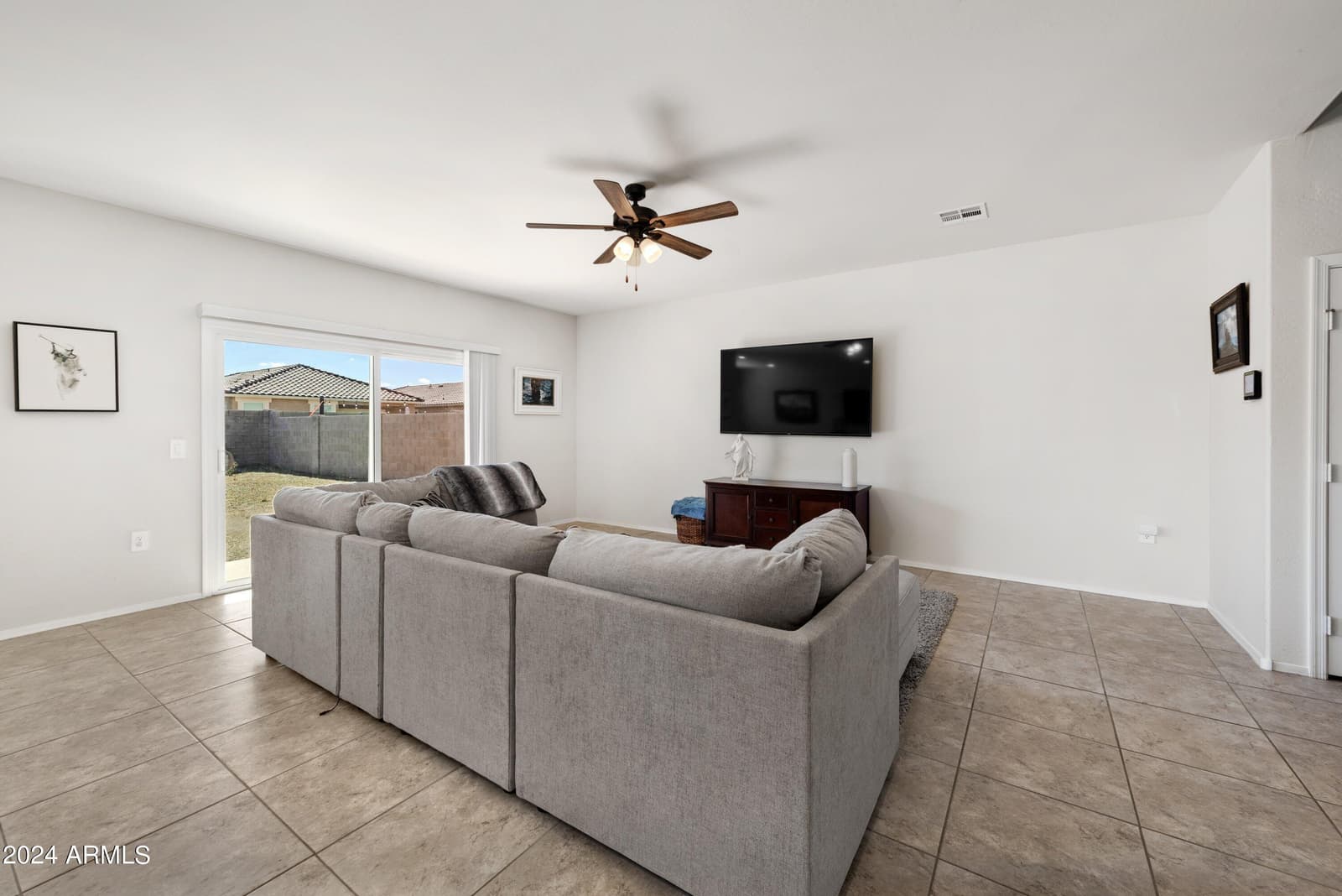 35419 W SAN ILDEFANSO Avenue, Maricopa, AZ 85138 — photo 14 of 39