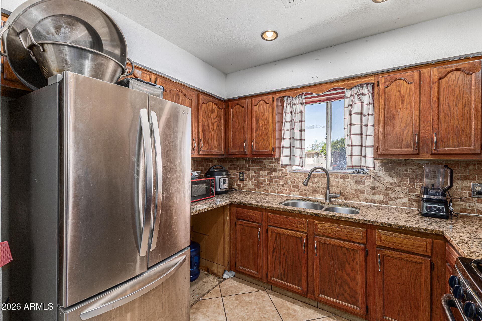 503 W 13TH Street, Casa Grande, AZ 85122 — photo 8 of 24