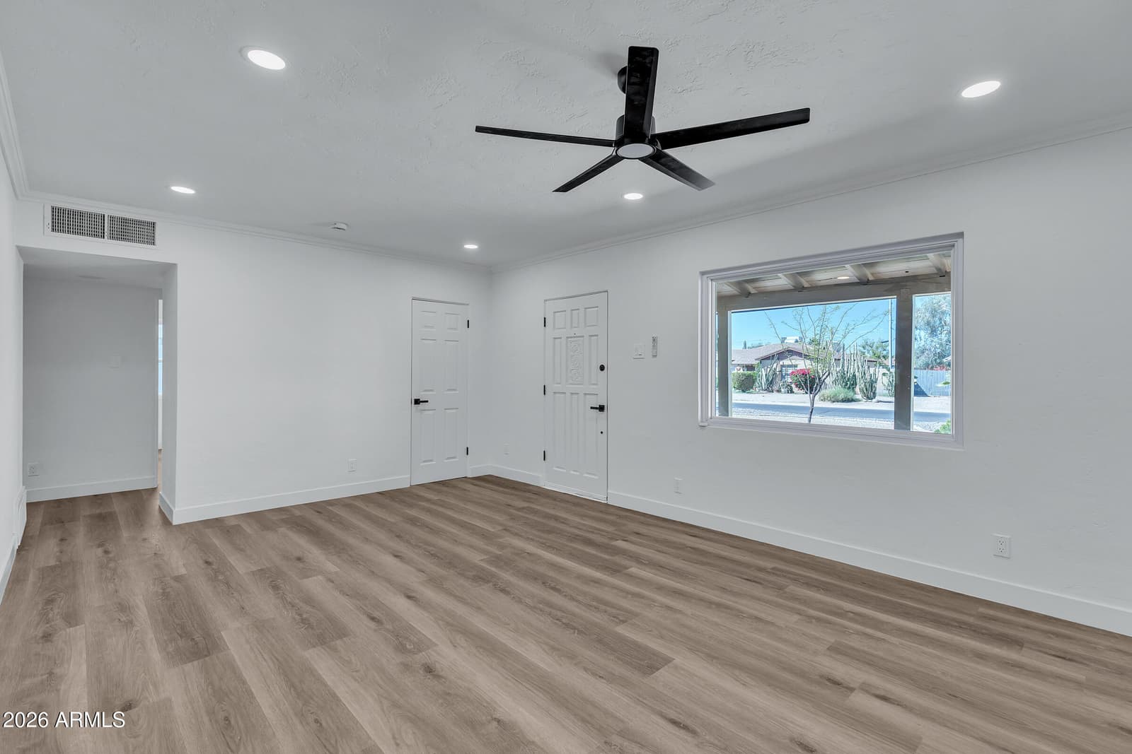 4311 N 11TH Place, Phoenix, AZ 85014 — photo 10 of 24