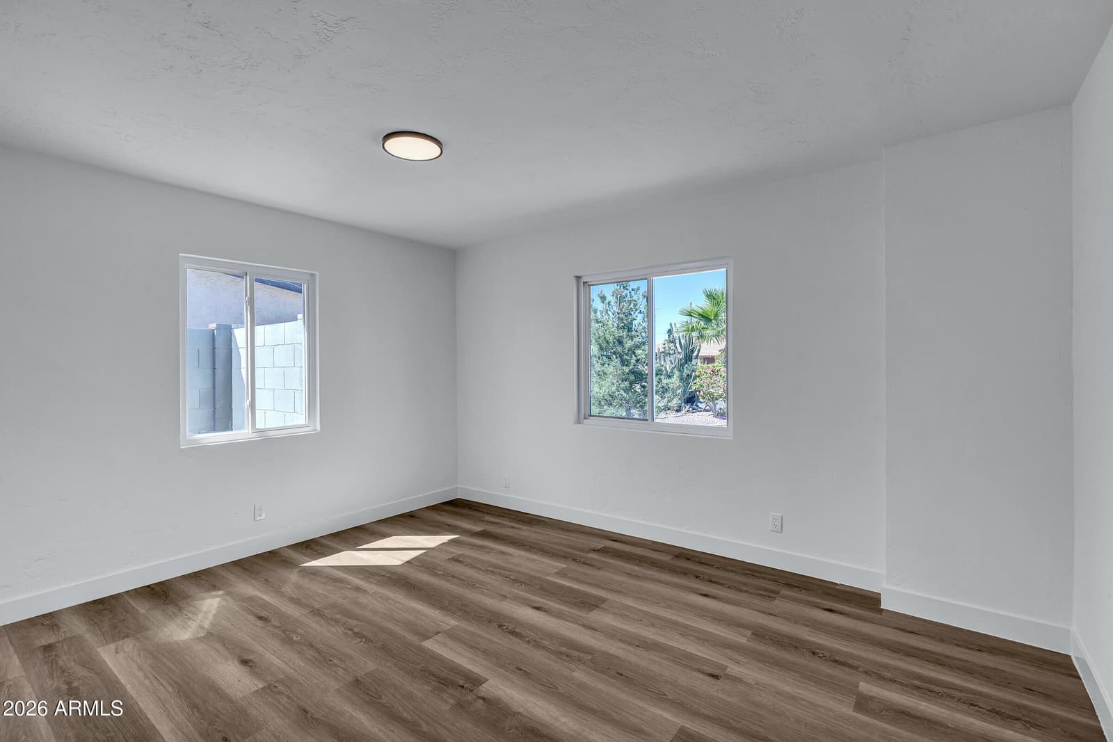 4311 N 11TH Place, Phoenix, AZ 85014 — photo 15 of 24