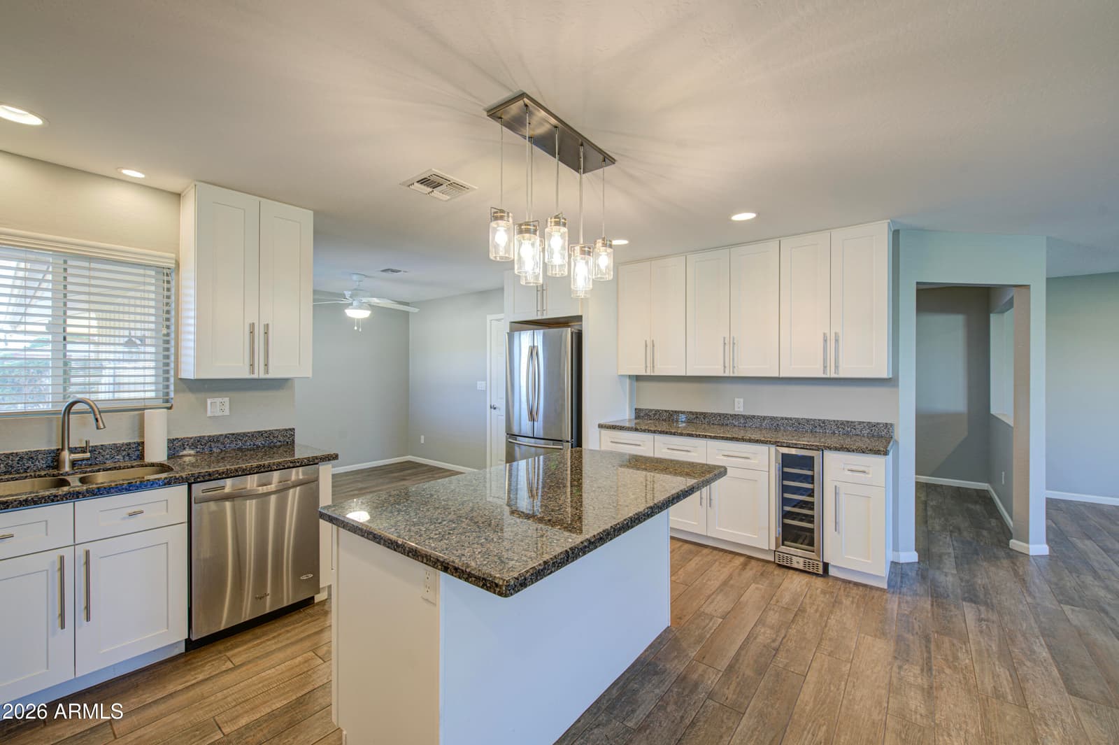 11128 W CAMEO Drive, Sun City, AZ 85351 — photo 11 of 43