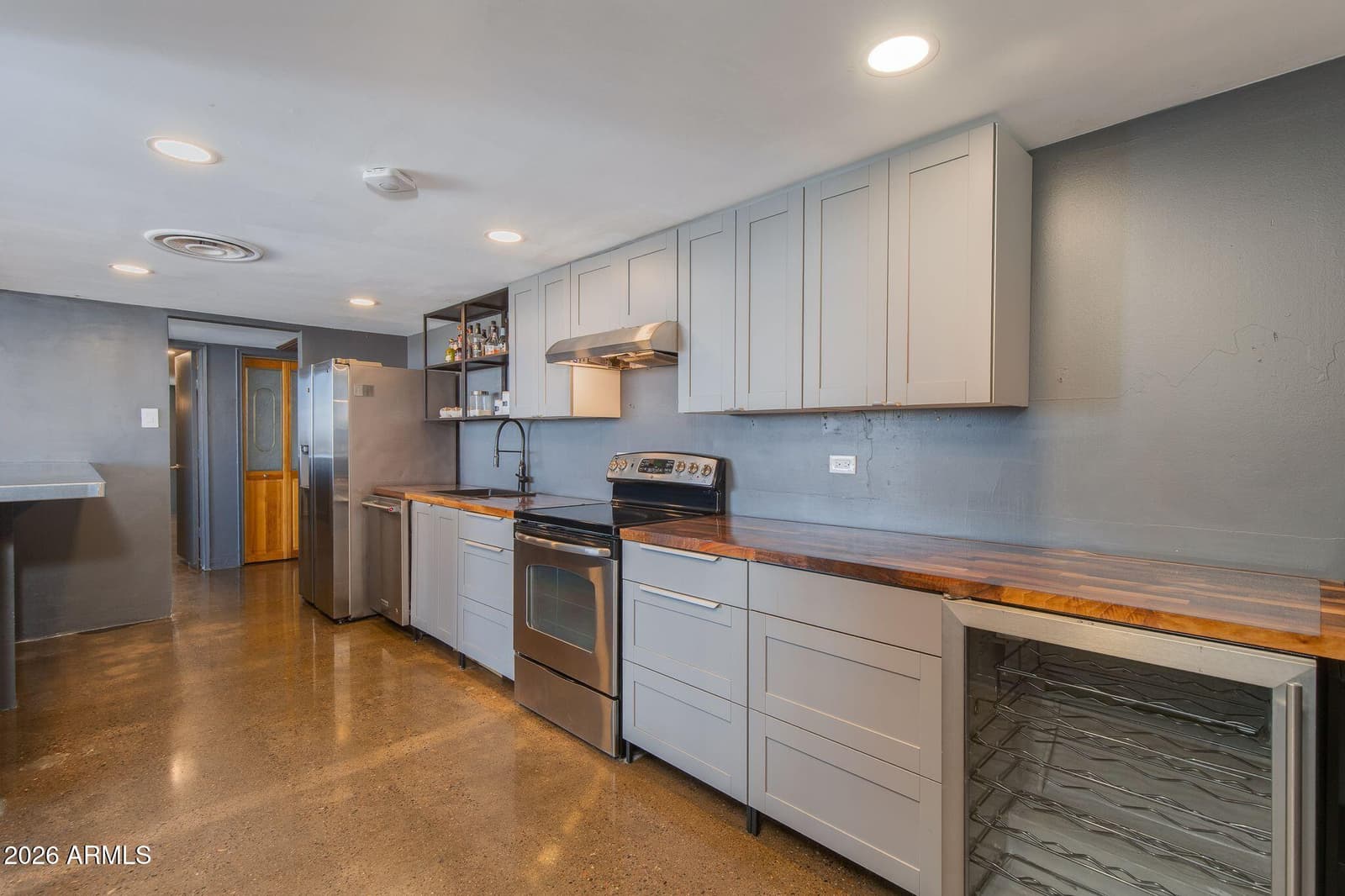 207 W CLARENDON Avenue 16E, Phoenix, AZ 85013 — photo 3 of 22