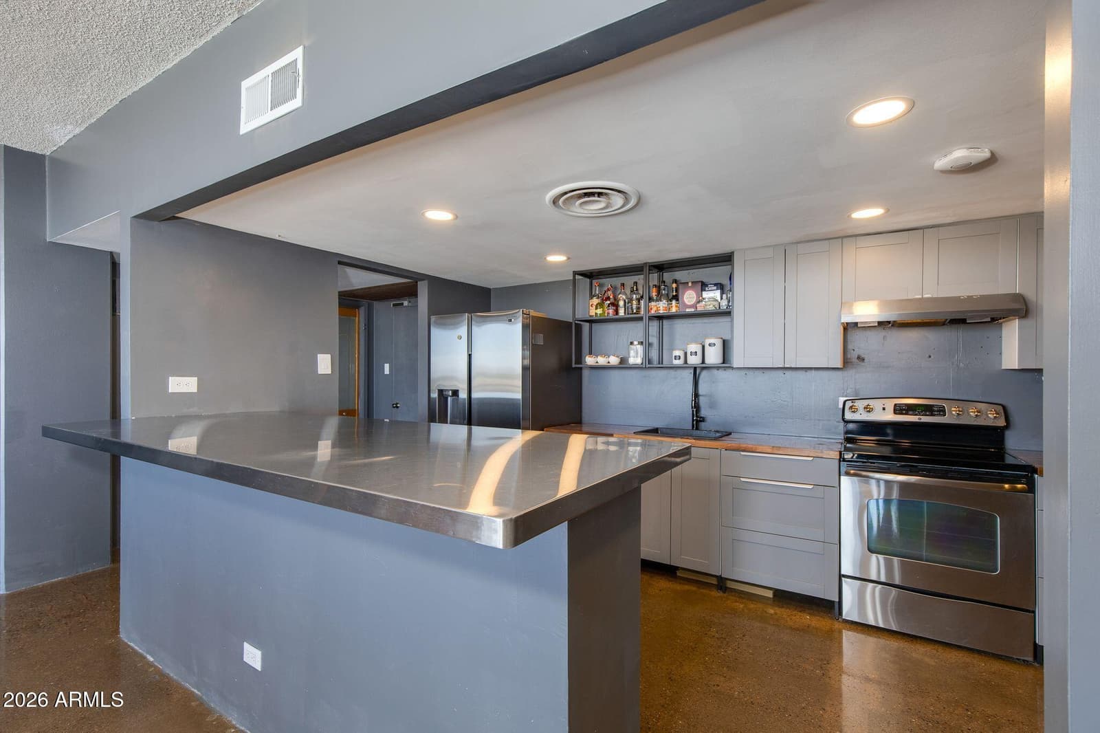 207 W CLARENDON Avenue 16E, Phoenix, AZ 85013 — photo 4 of 22