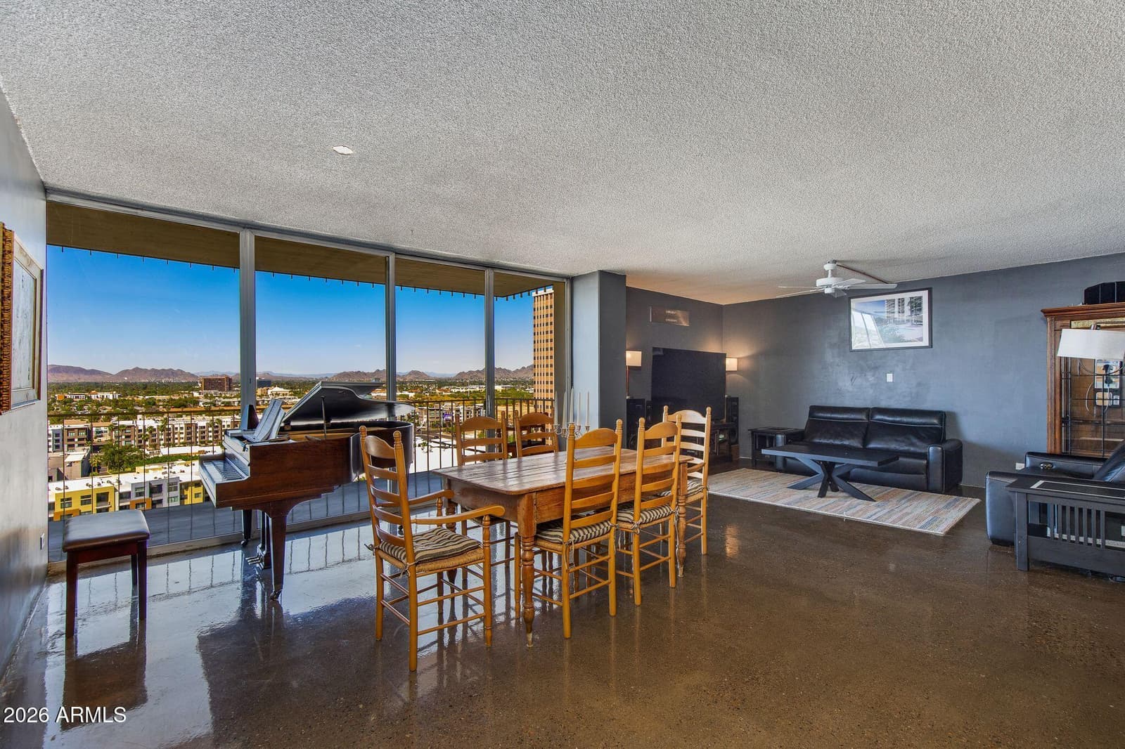 207 W CLARENDON Avenue 16E, Phoenix, AZ 85013 — photo 5 of 22