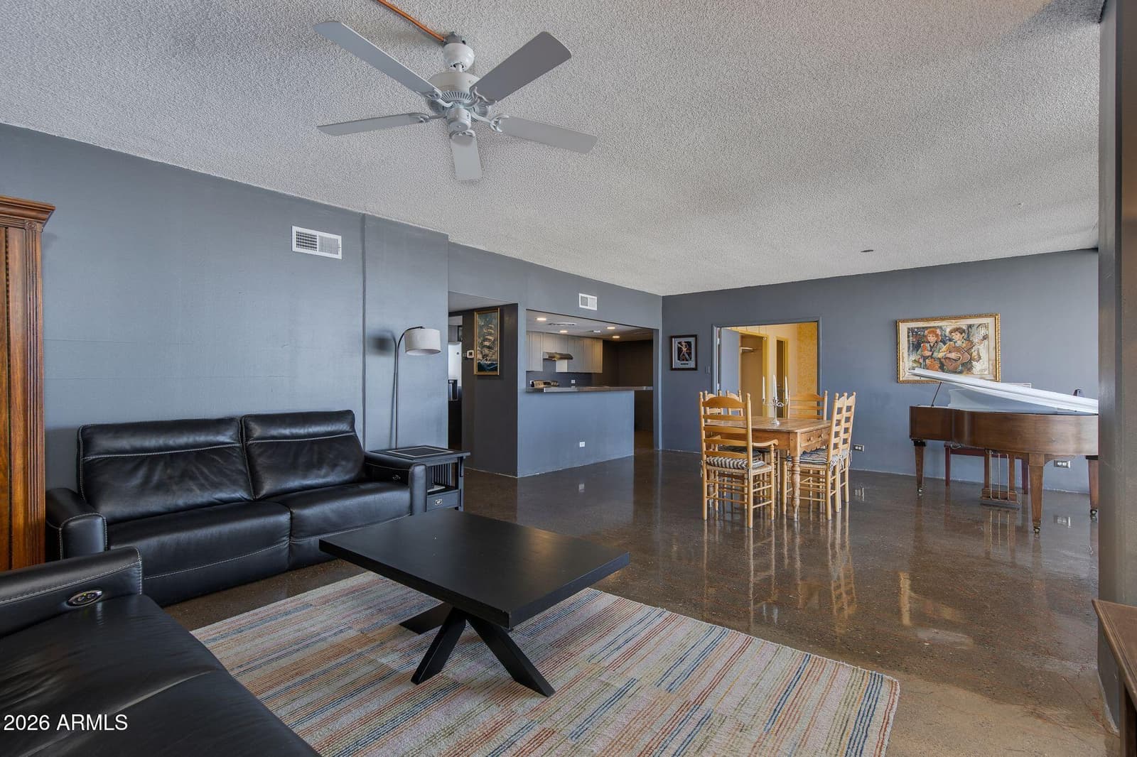 207 W CLARENDON Avenue 16E, Phoenix, AZ 85013 — photo 7 of 22