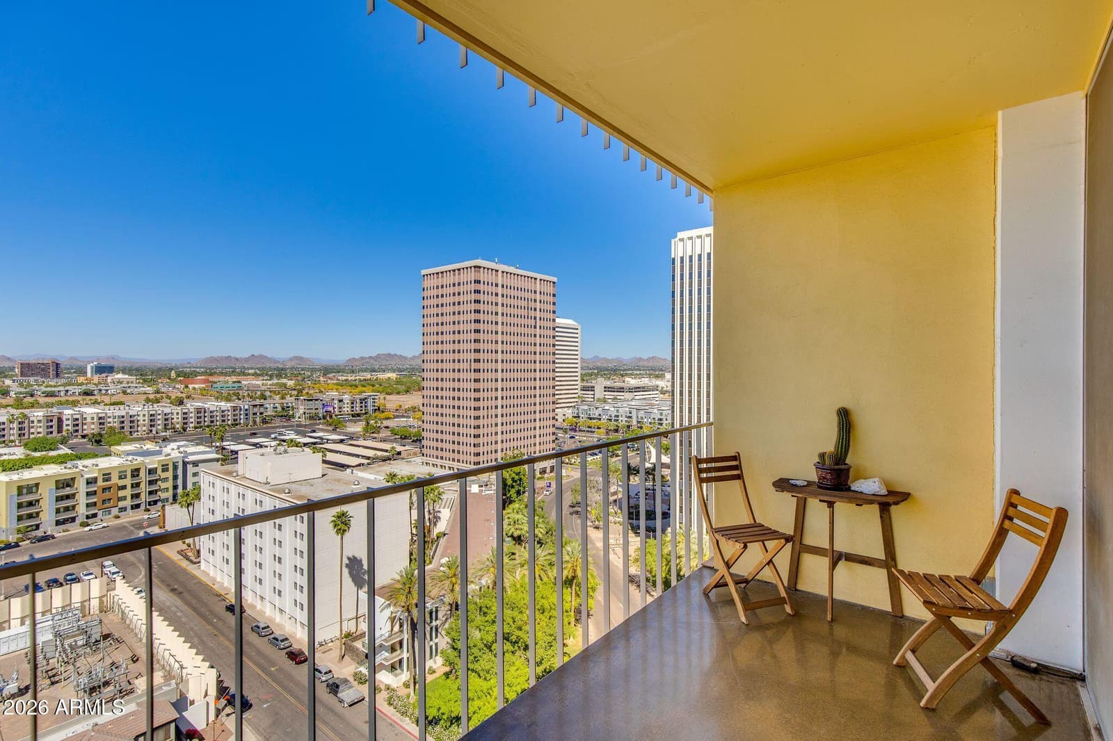 207 W CLARENDON Avenue 16E, Phoenix, AZ 85013 — photo 10 of 22