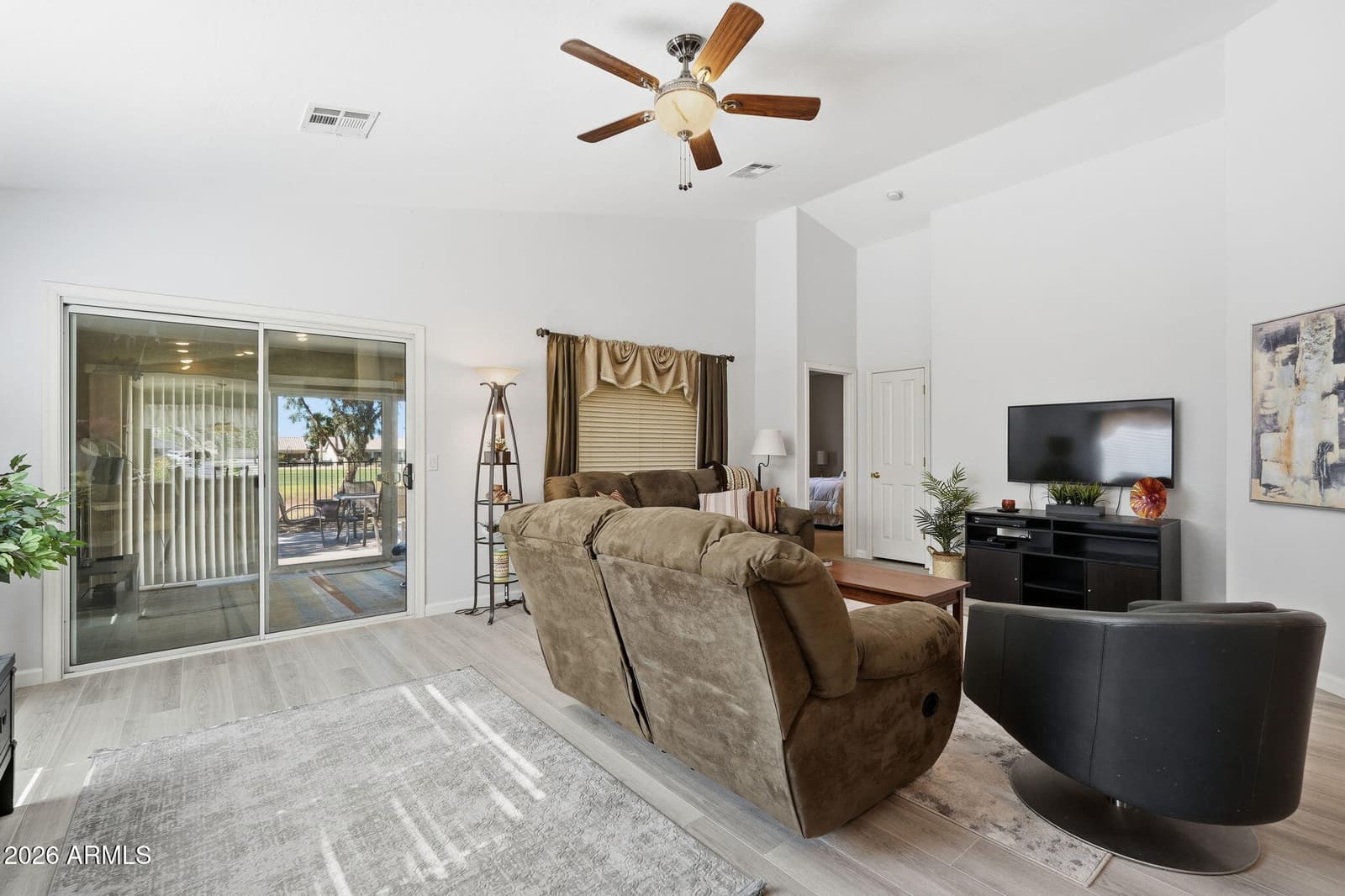 2386 E ANTIGUA Drive, Casa Grande, AZ 85194 — photo 8 of 34
