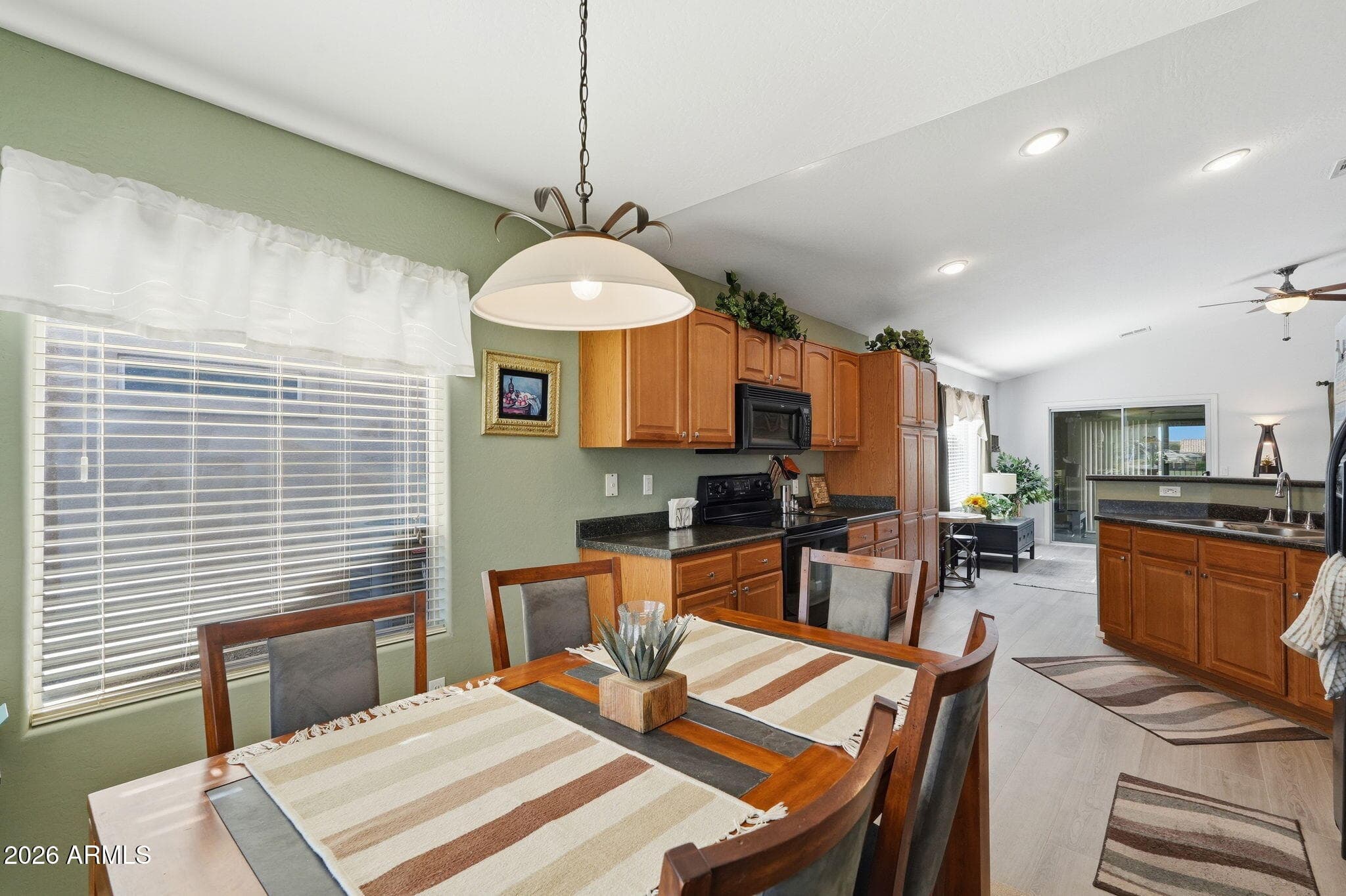 2386 E ANTIGUA Drive, Casa Grande, AZ 85194 — photo 15 of 34