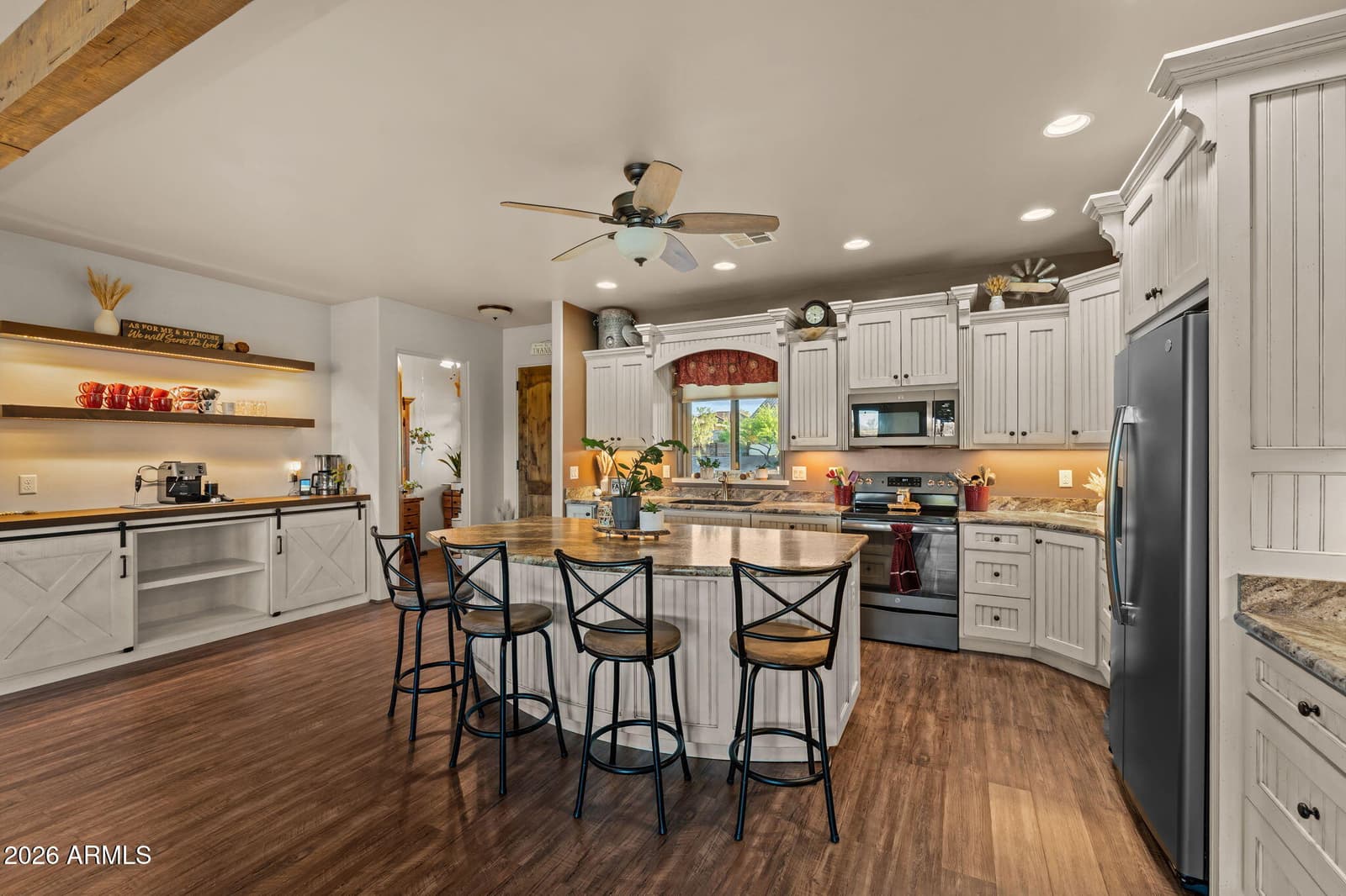 960 W MCLEAN Drive, Wickenburg, AZ 85390 — photo 2 of 30