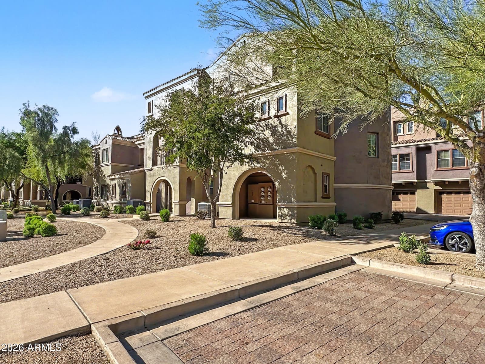 3935 E ROUGH RIDER Road 1144, Phoenix, AZ 85050 — photo 21 of 31