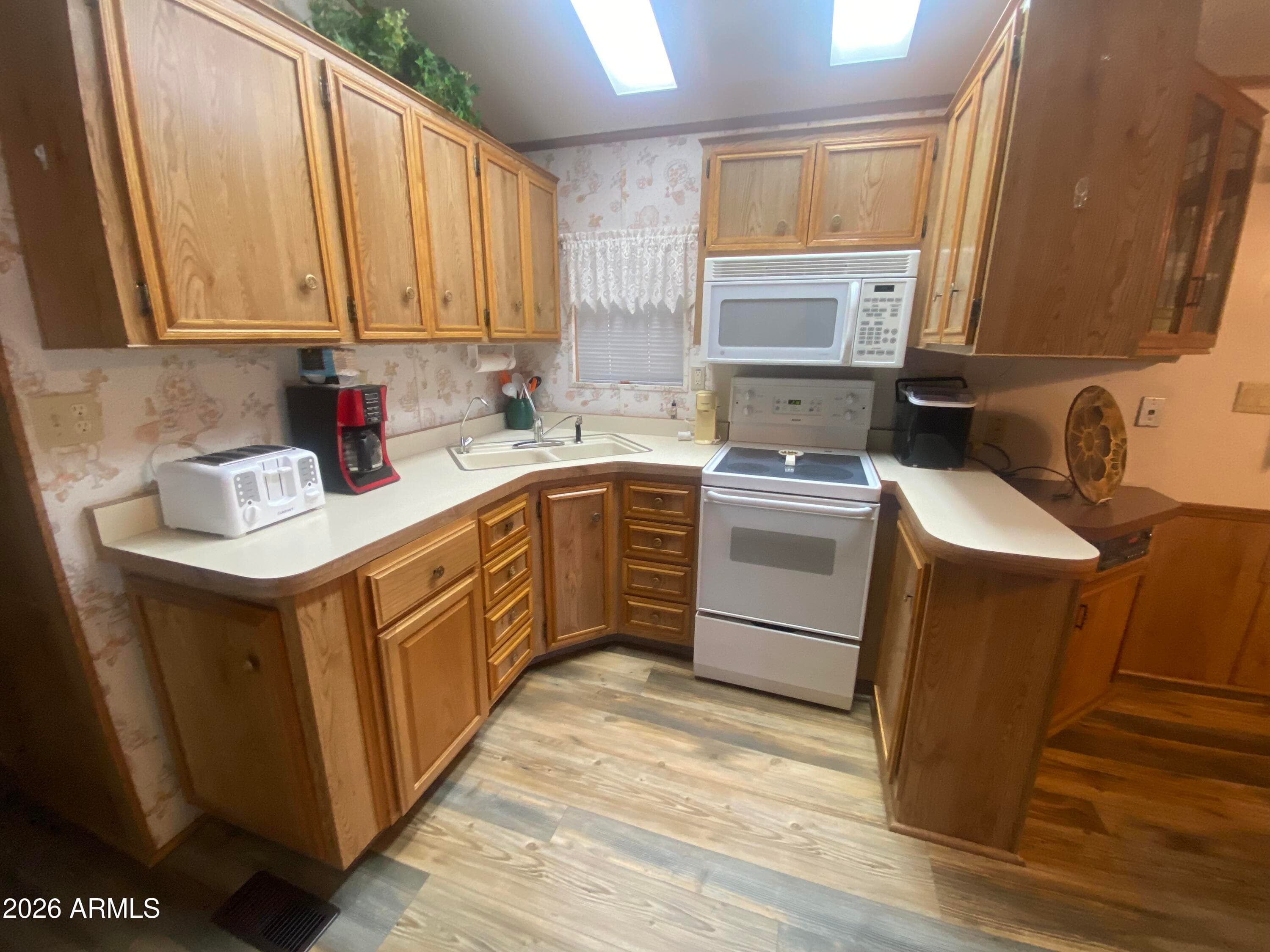 1495 W PAWNEE Avenue, Apache Junction, AZ 85119 — photo 12 of 47