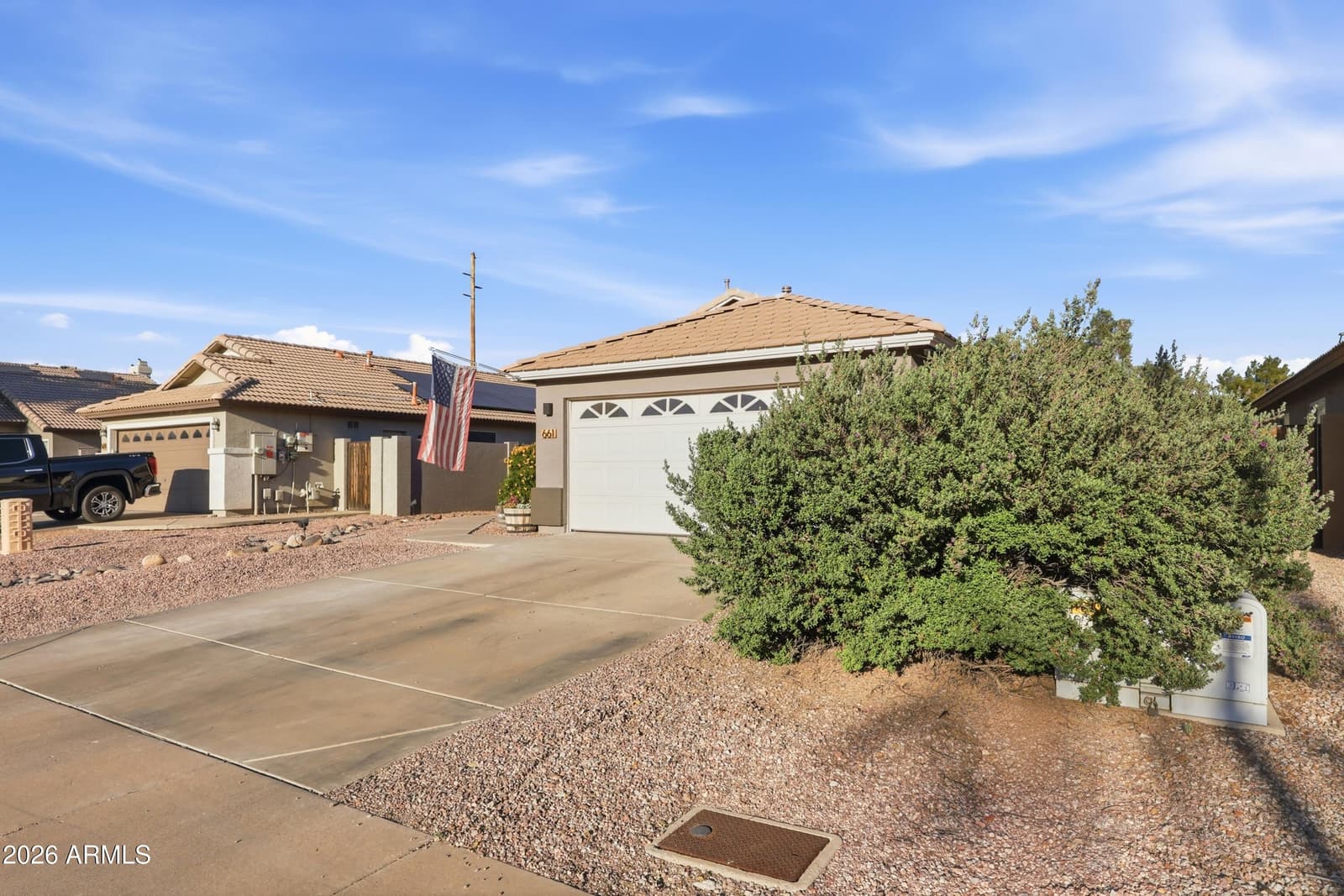 661 N Joshua Tree Lane, Gilbert, AZ 85234 — photo 10 of 46