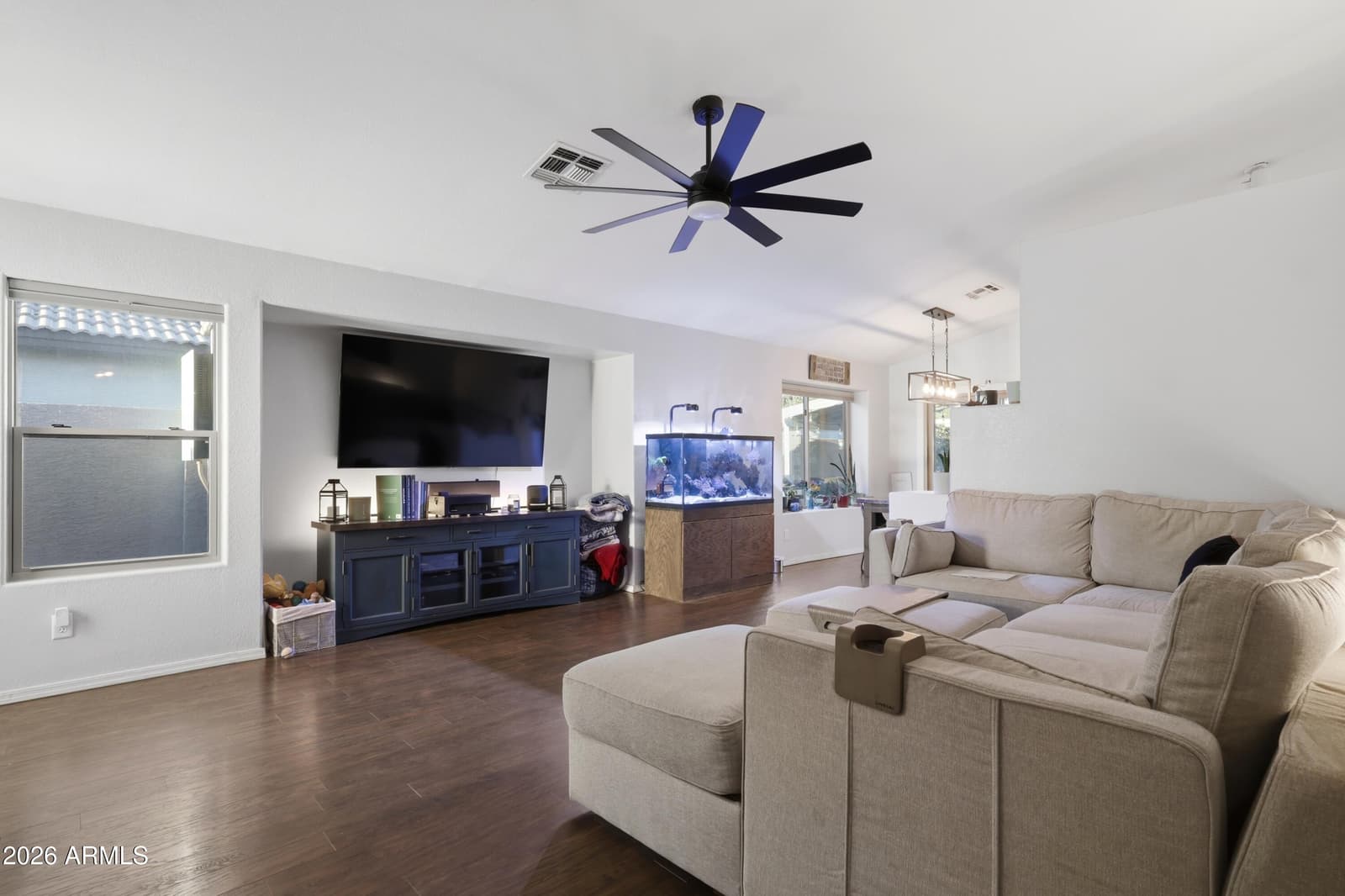 661 N Joshua Tree Lane, Gilbert, AZ 85234 — photo 5 of 46