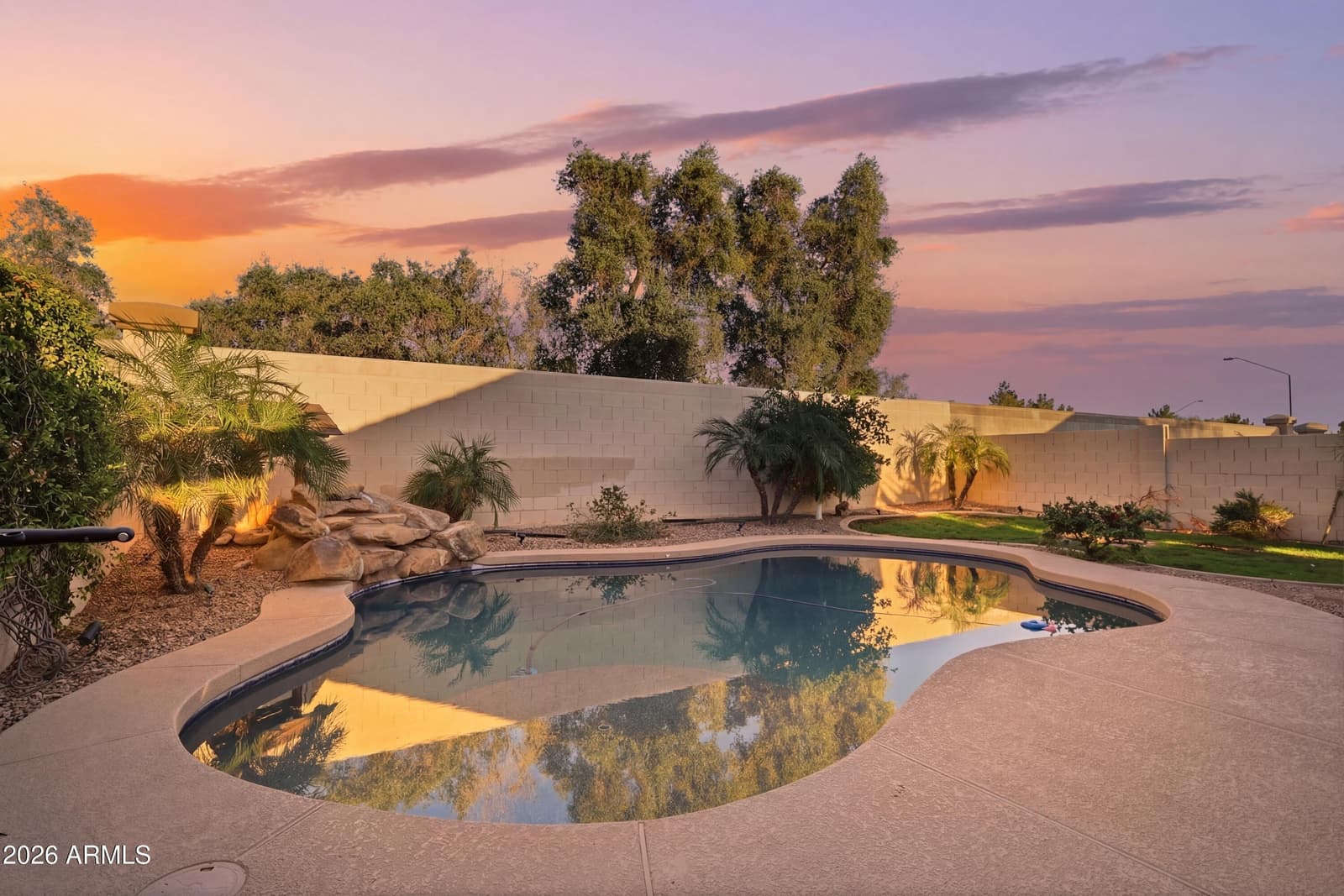 661 N Joshua Tree Lane, Gilbert, AZ 85234 — photo 31 of 46