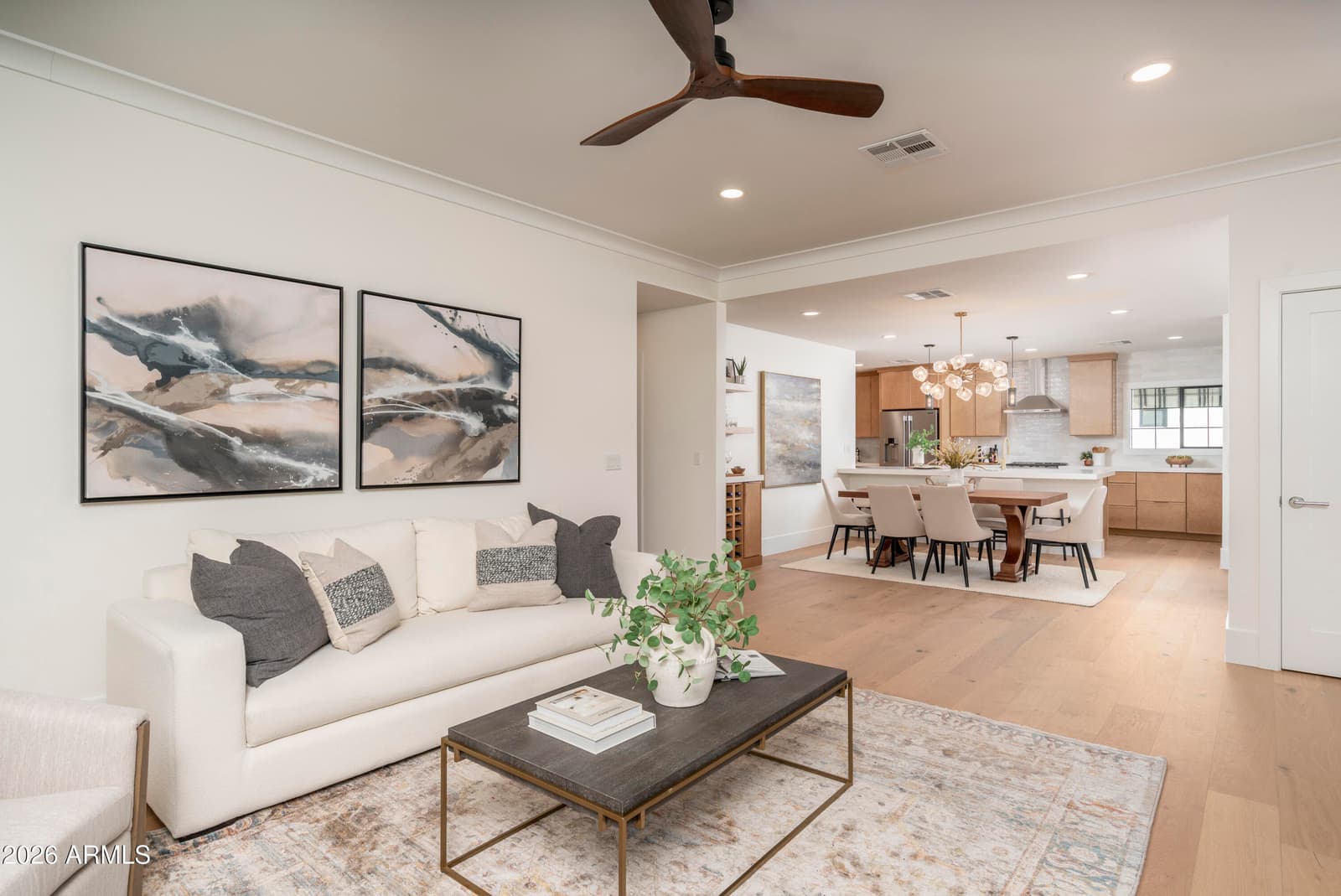 518 W Holly Street, Phoenix, AZ 85003 — photo 13 of 34