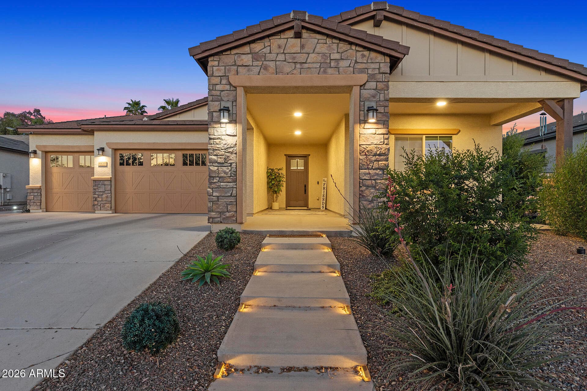 8435 S 22ND Drive, Phoenix, AZ 85041 — photo 7 of 45