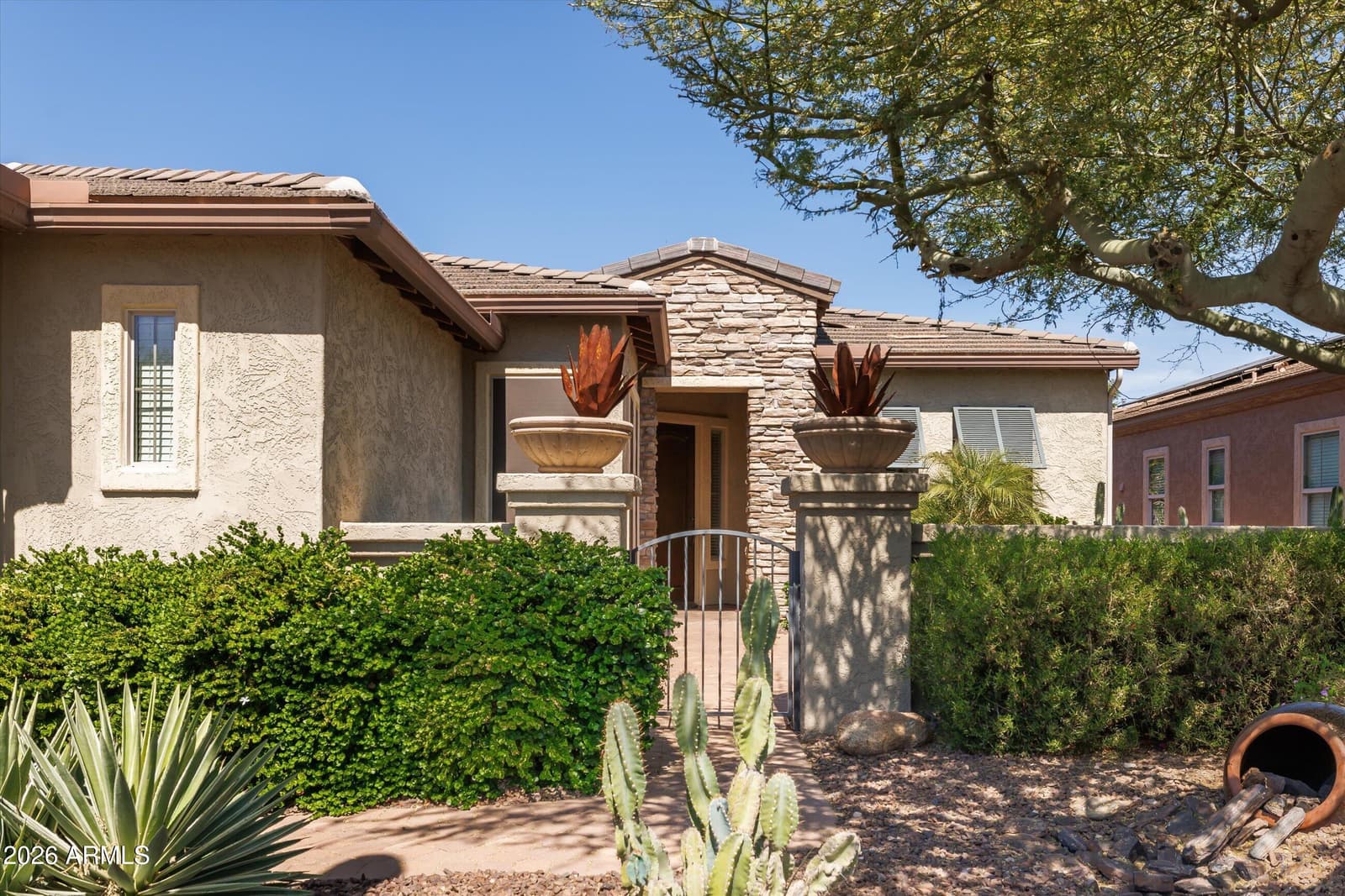13054 W RUNNING DEER Trail, Peoria, AZ 85383 — photo 2 of 26