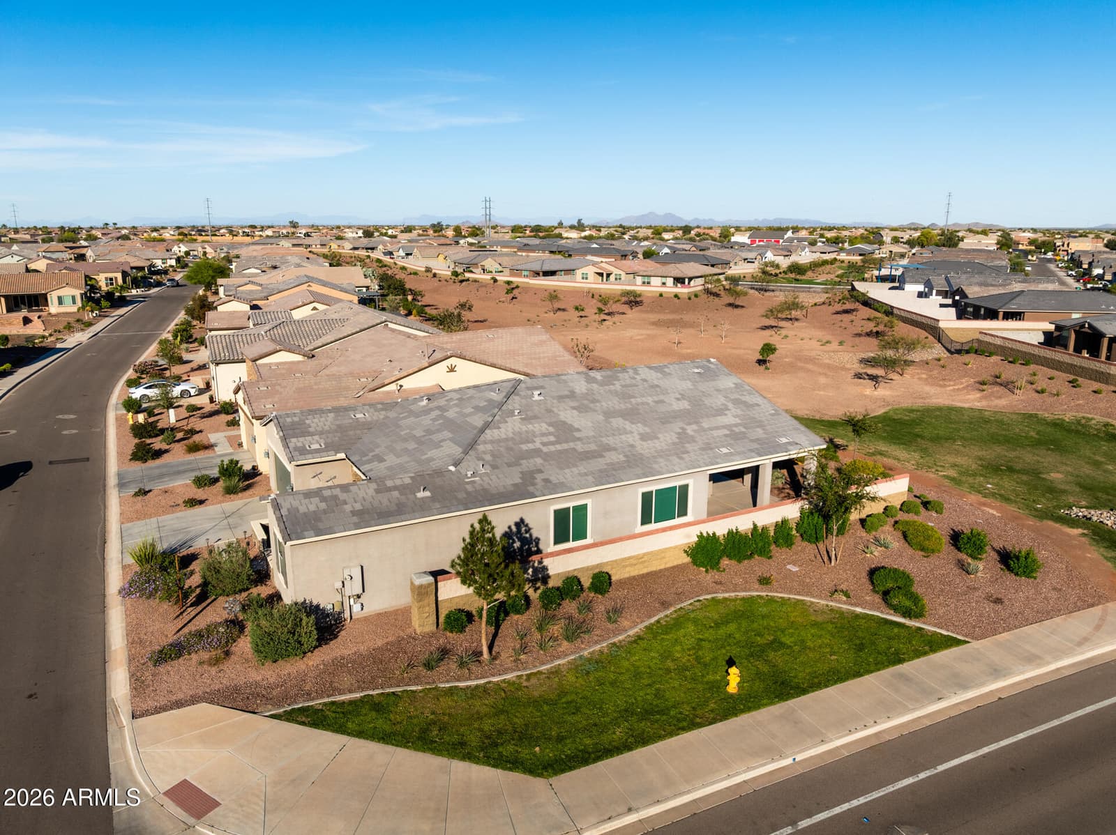 20823 N EVERGREEN Drive, Maricopa, AZ 85138 — photo 4 of 58