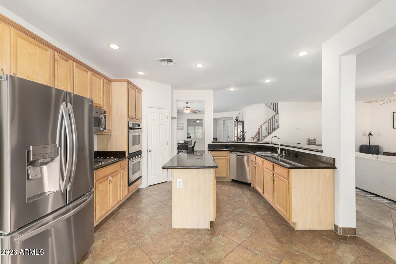 16722 W LARIAT Lane, Surprise, AZ 85387 — photo 11 of 44
