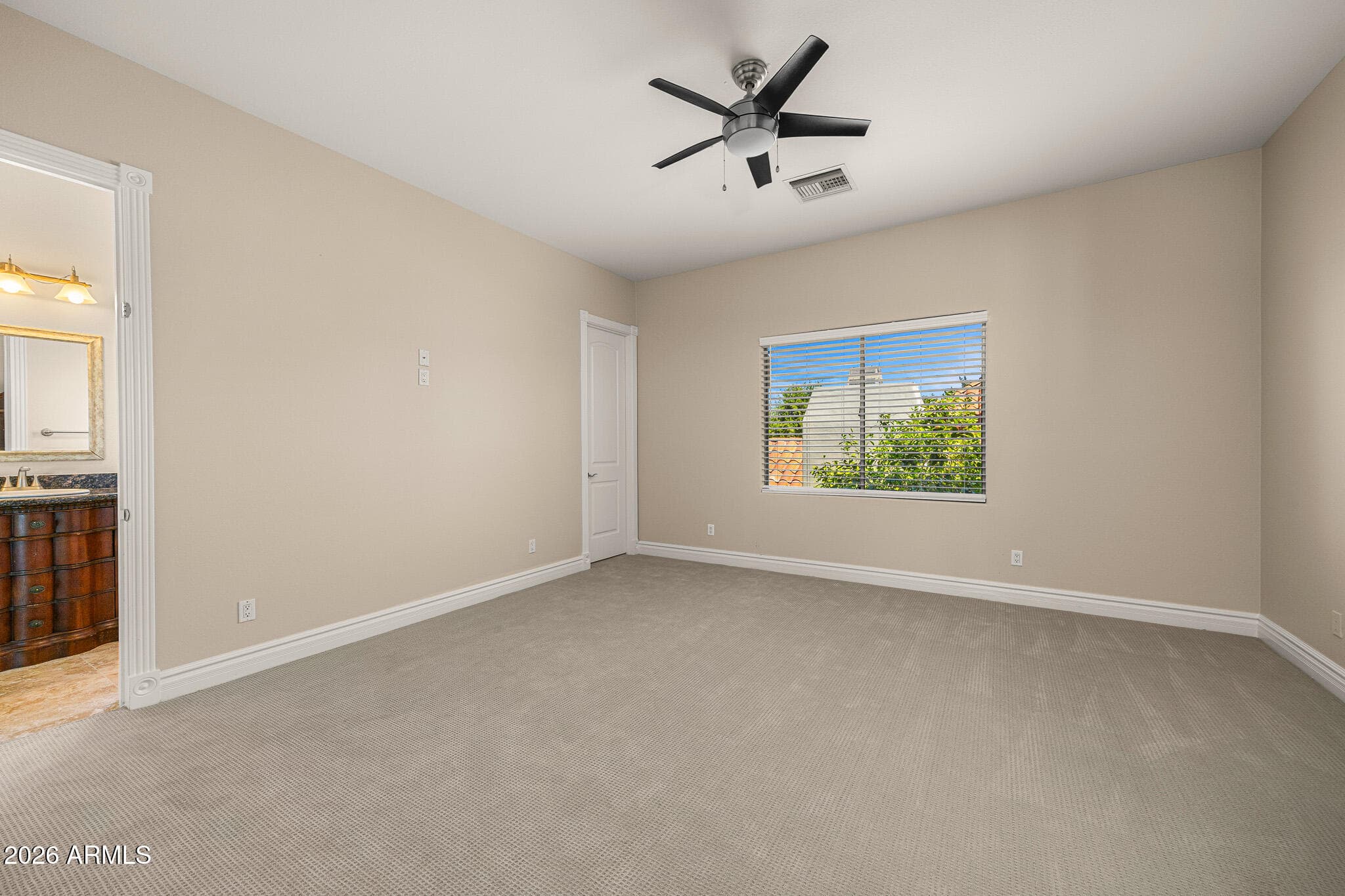 1402 E CORAL COVE Drive, Gilbert, AZ 85234 — photo 26 of 53