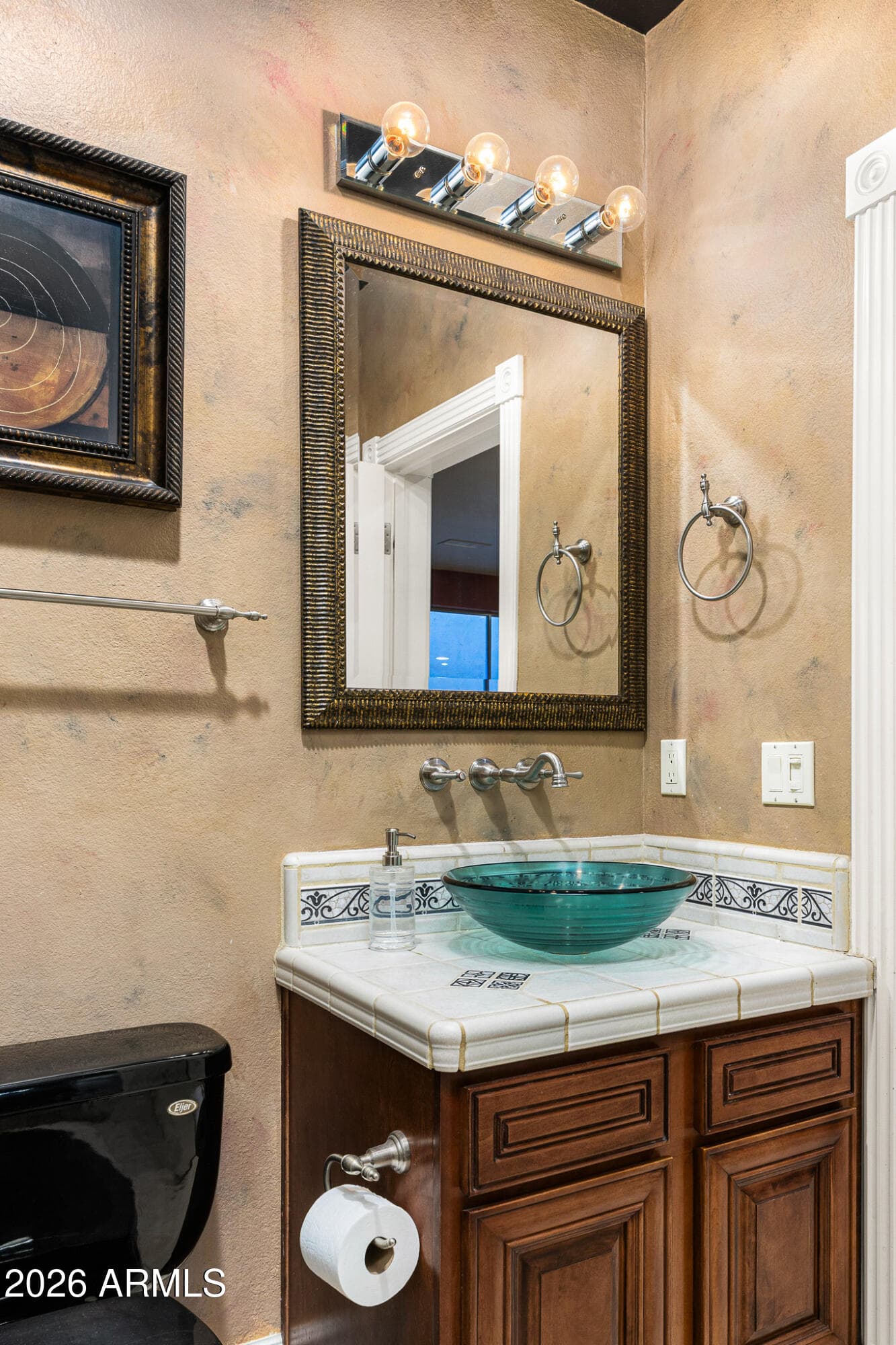 1402 E CORAL COVE Drive, Gilbert, AZ 85234 — photo 45 of 53