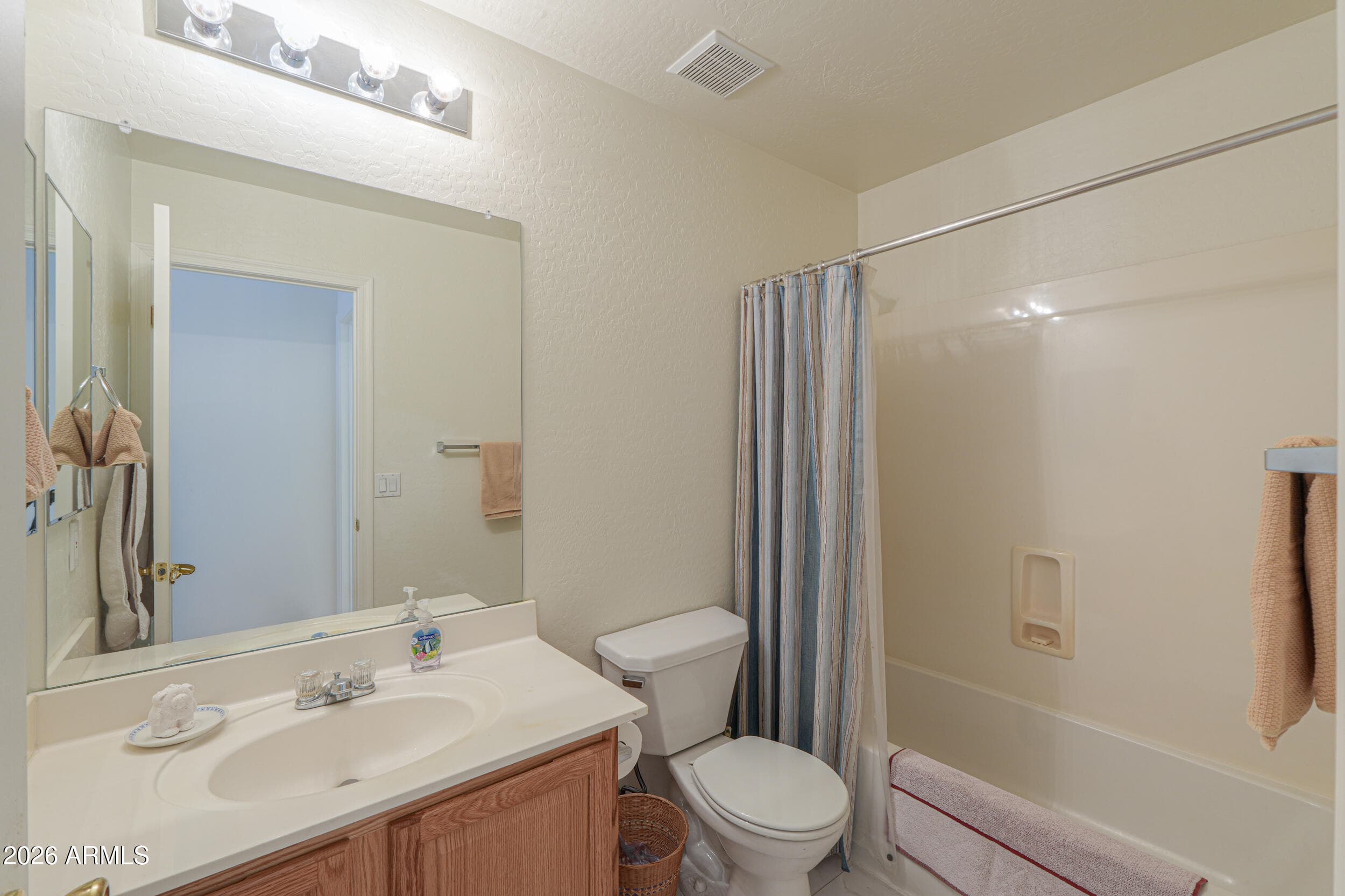 2429 E VALENCIA Drive, Casa Grande, AZ 85194 — photo 16 of 43