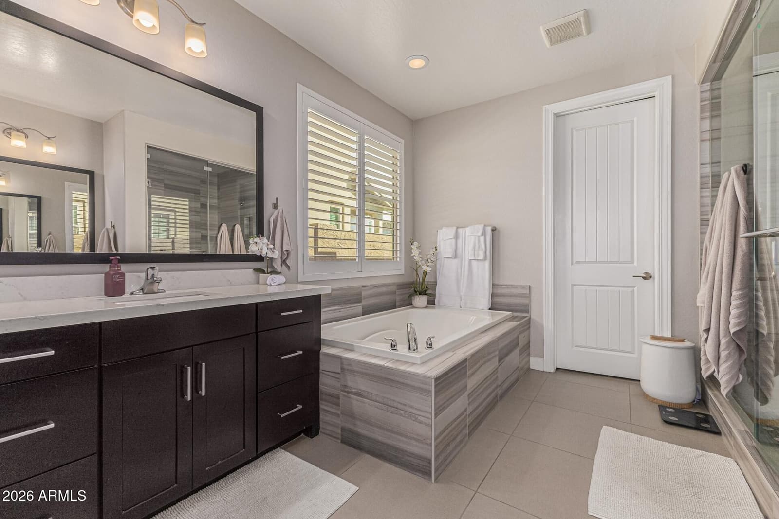 4420 S GARDENIA Drive, Chandler, AZ 85248 — photo 17 of 47