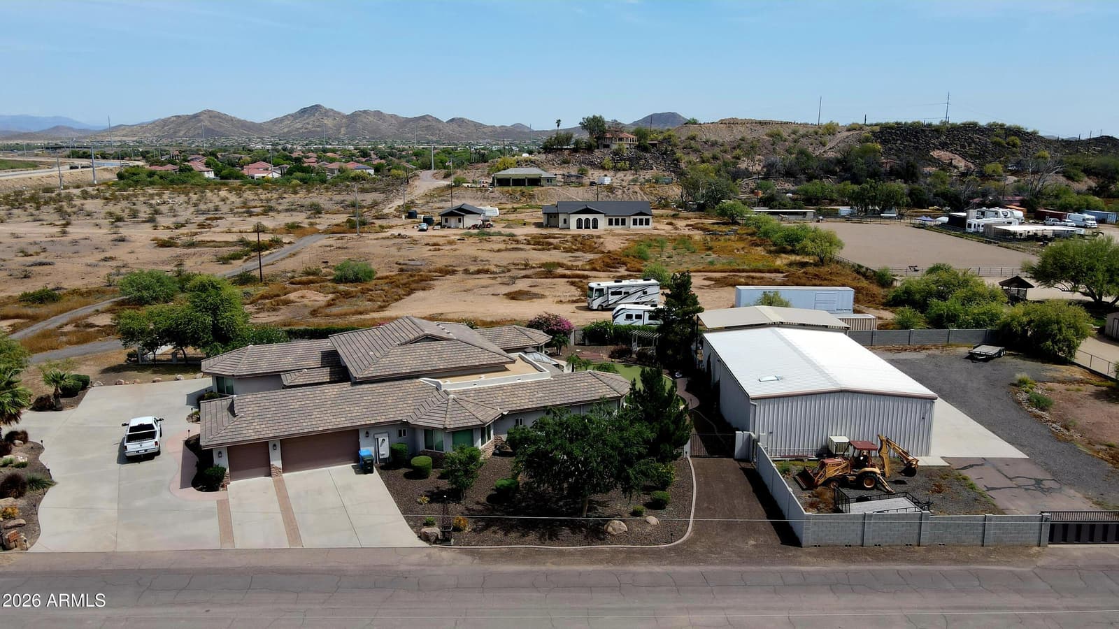 3655 W DYNAMITE Boulevard, Phoenix, AZ 85083 — photo 1 of 53