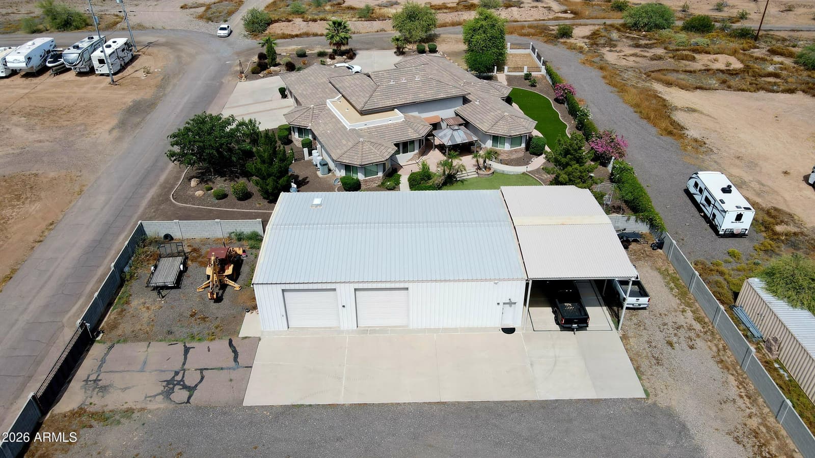 3655 W DYNAMITE Boulevard, Phoenix, AZ 85083 — photo 2 of 53