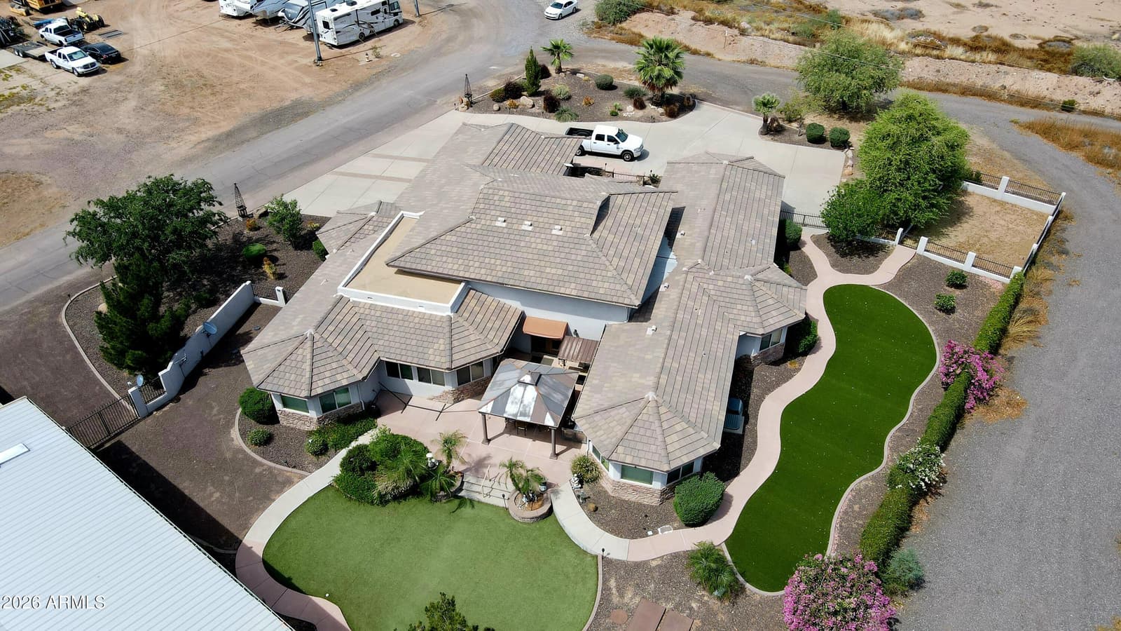 3655 W DYNAMITE Boulevard, Phoenix, AZ 85083 — photo 3 of 53