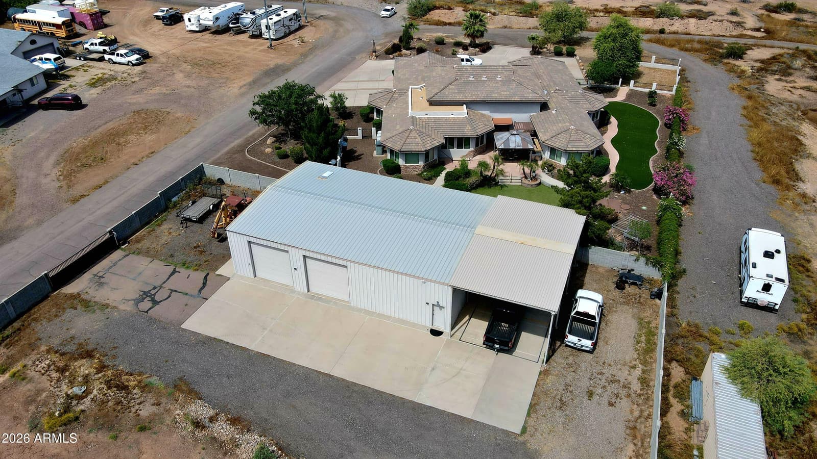 3655 W DYNAMITE Boulevard, Phoenix, AZ 85083 — photo 5 of 53