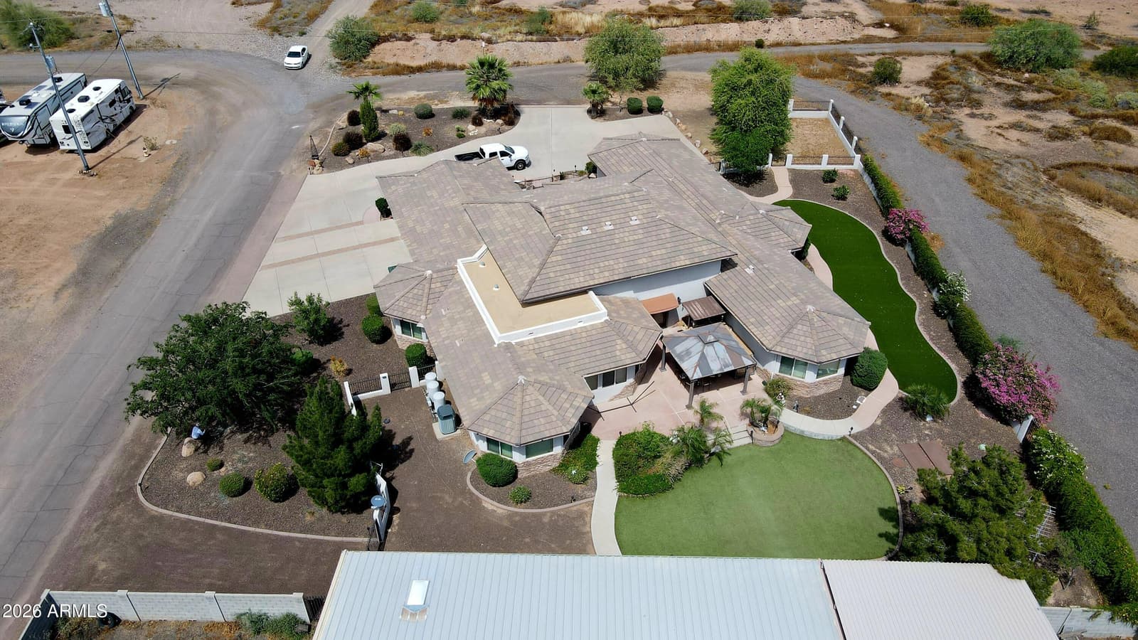 3655 W DYNAMITE Boulevard, Phoenix, AZ 85083 — photo 8 of 53