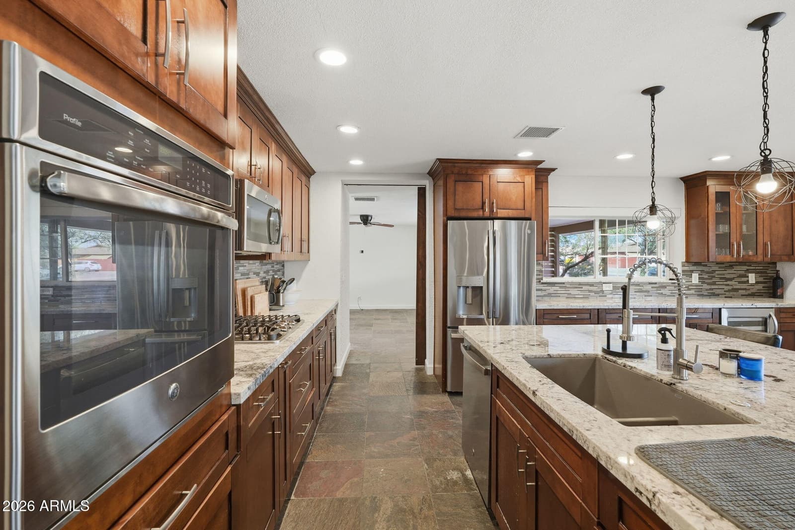 8307 E CLARENDON Avenue, Scottsdale, AZ 85251 — photo 6 of 26