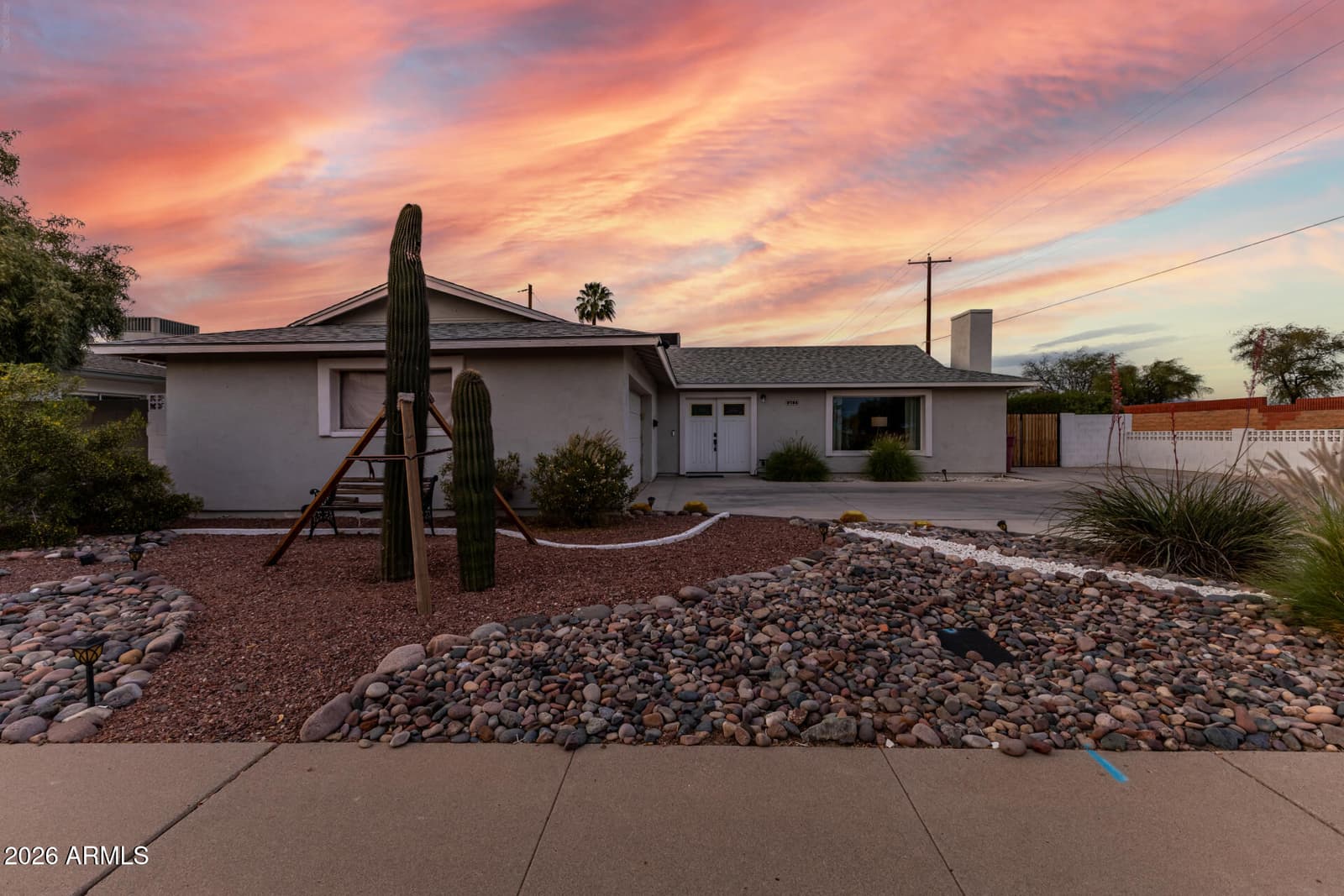 8756 E VALLEY VISTA Drive, Scottsdale, AZ 85250 — photo 6 of 35