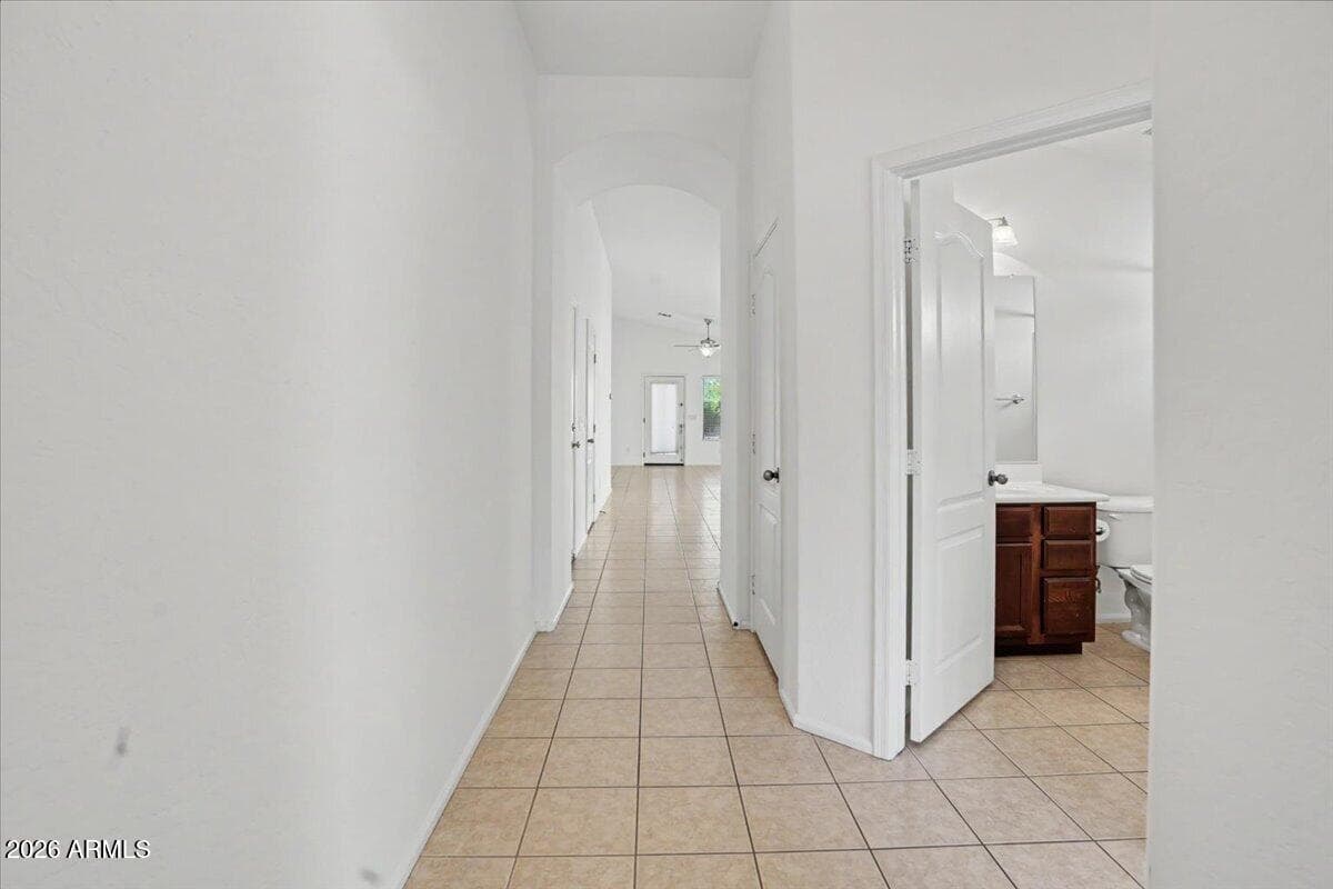 24726 N 29th Place, Phoenix, AZ 85024 — photo 2 of 31