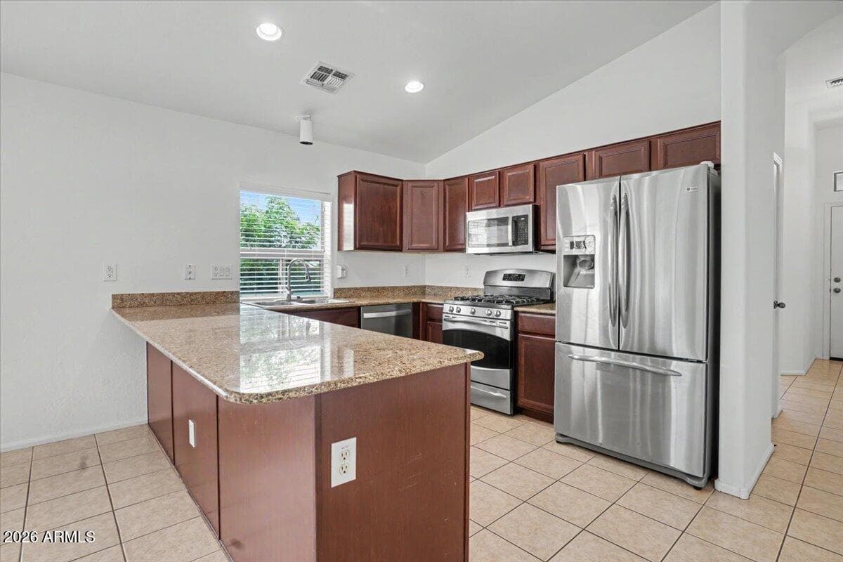 24726 N 29th Place, Phoenix, AZ 85024 — photo 6 of 31