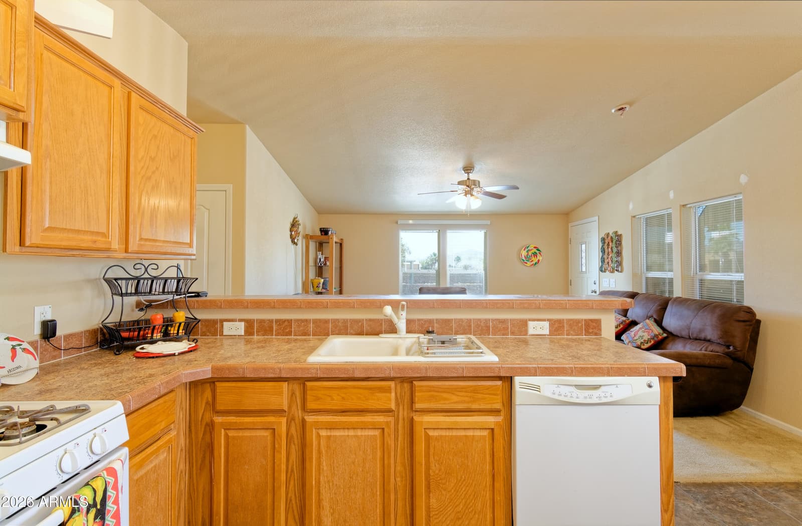 49531 PEARL Avenue, Quartzsite, AZ 85346 — photo 10 of 32