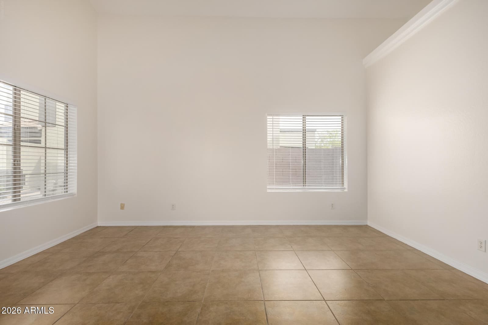 11467 W AUSTIN THOMAS Drive, Surprise, AZ 85378 — photo 5 of 26
