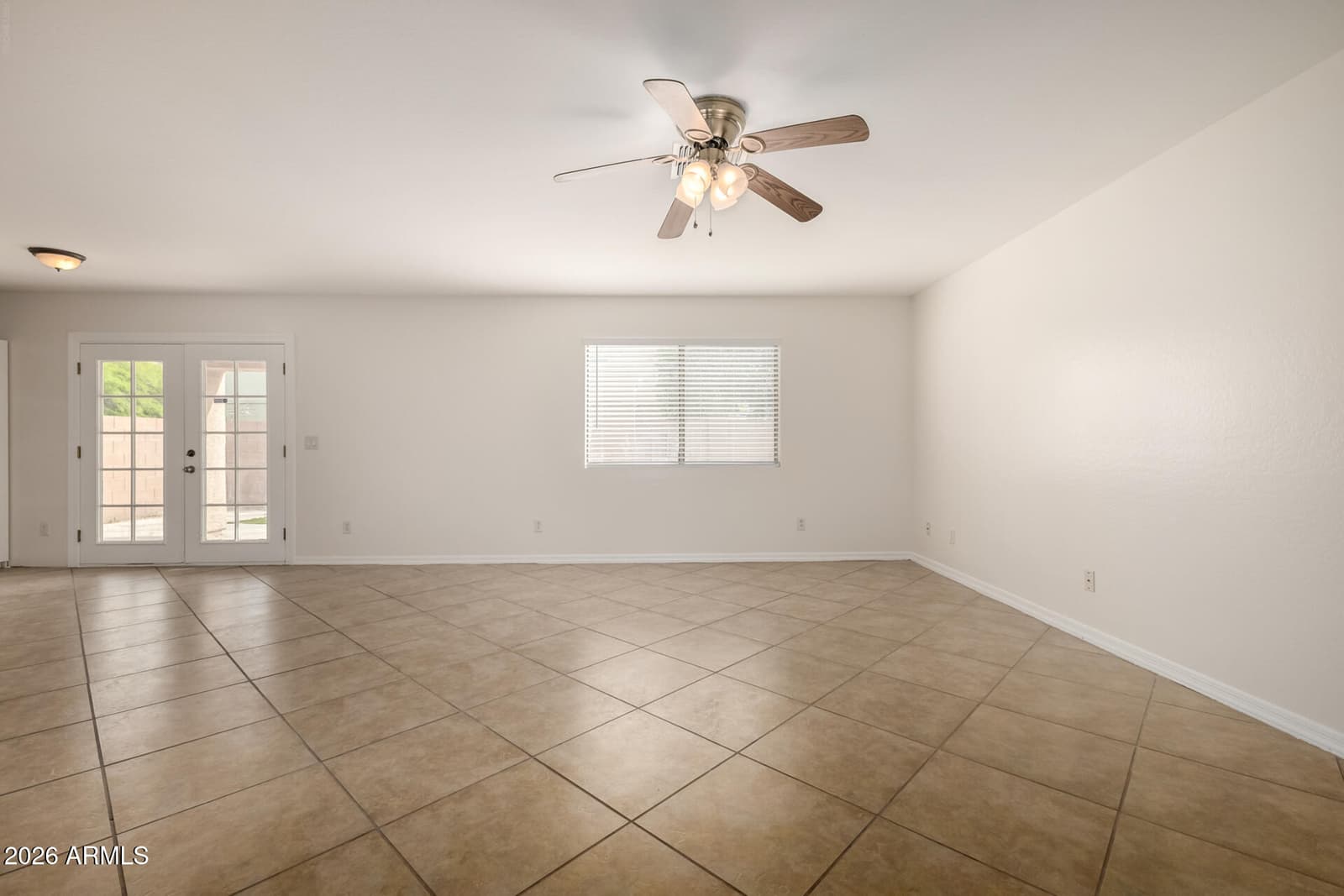 11467 W AUSTIN THOMAS Drive, Surprise, AZ 85378 — photo 10 of 26