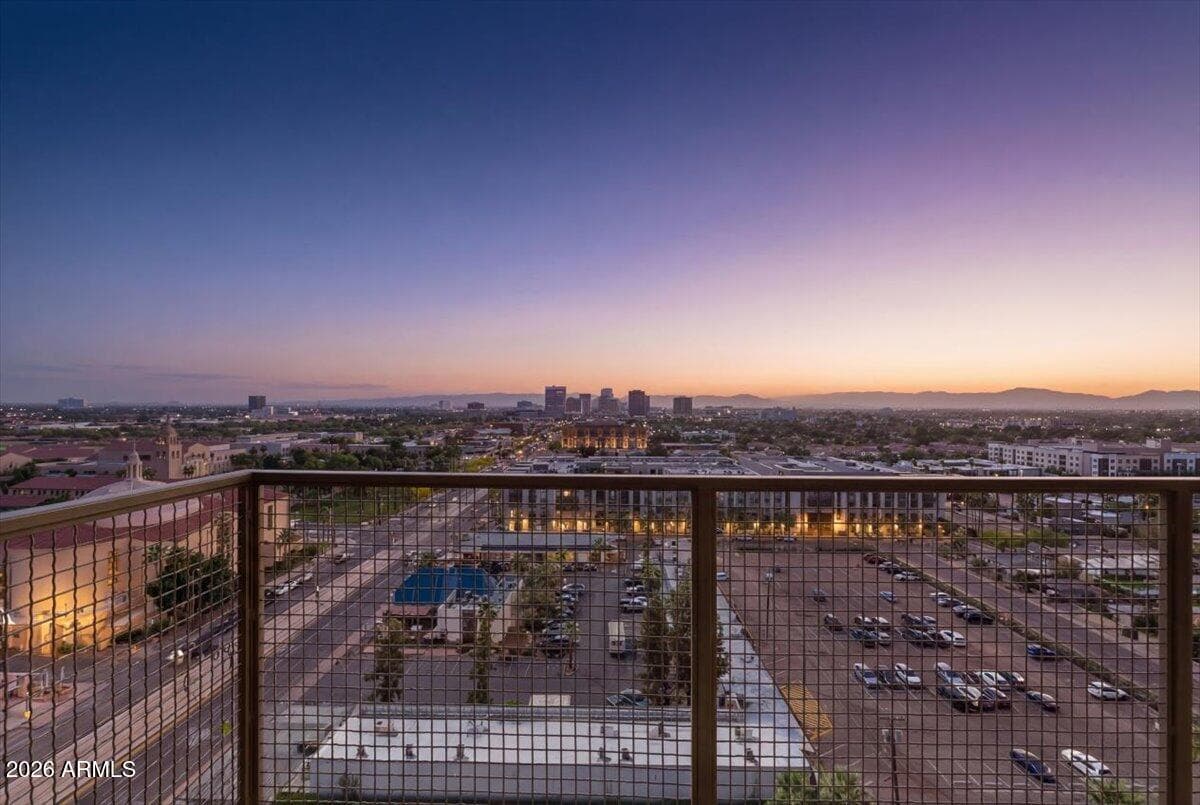 4750 N CENTRAL Avenue B14, Phoenix, AZ 85012 — photo 23 of 56