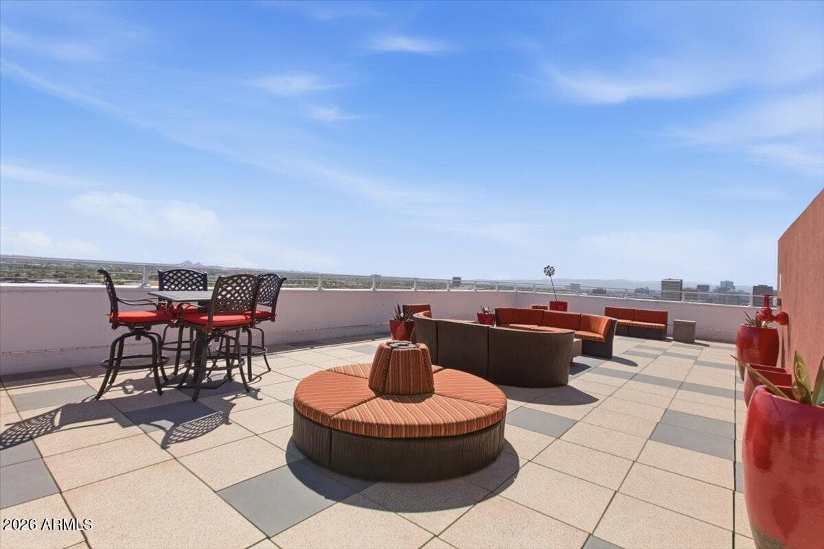 4750 N CENTRAL Avenue B14, Phoenix, AZ 85012 — photo 33 of 56