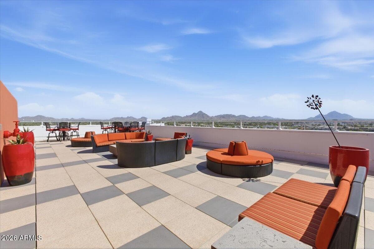 4750 N CENTRAL Avenue B14, Phoenix, AZ 85012 — photo 37 of 56