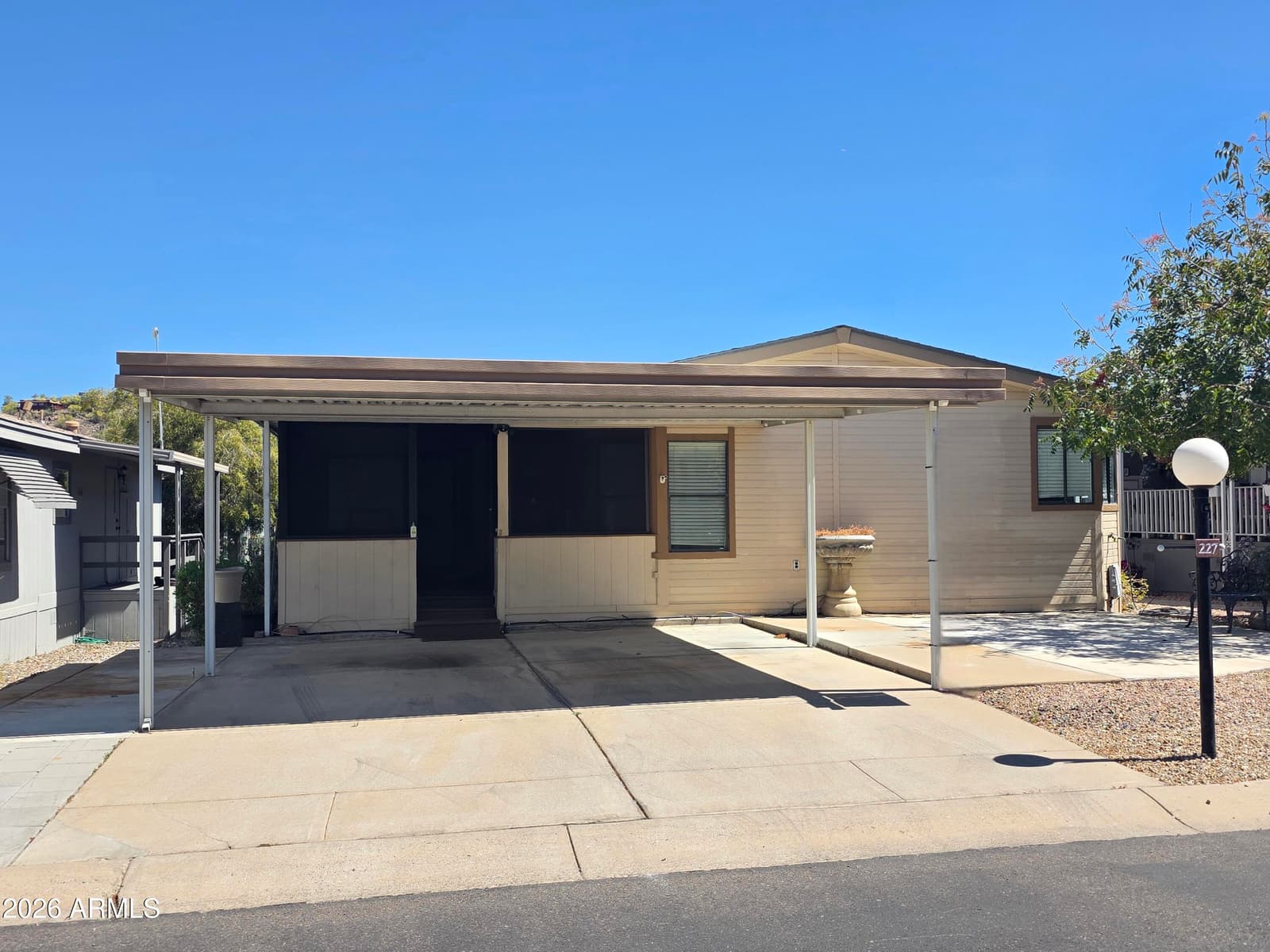 2233 E BEHREND Drive 227, Phoenix, AZ 85024