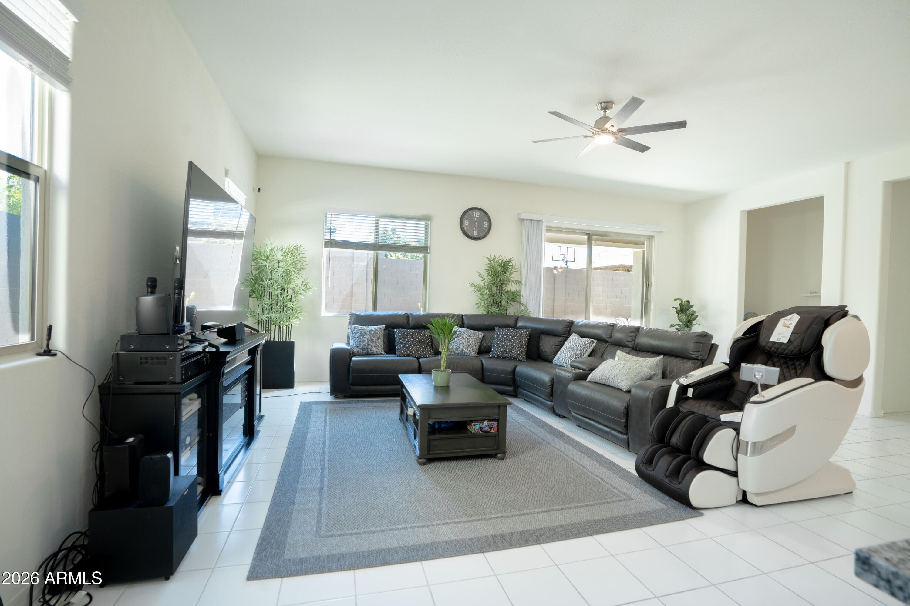 22419 N 97TH Lane, Peoria, AZ 85383 — photo 3 of 29