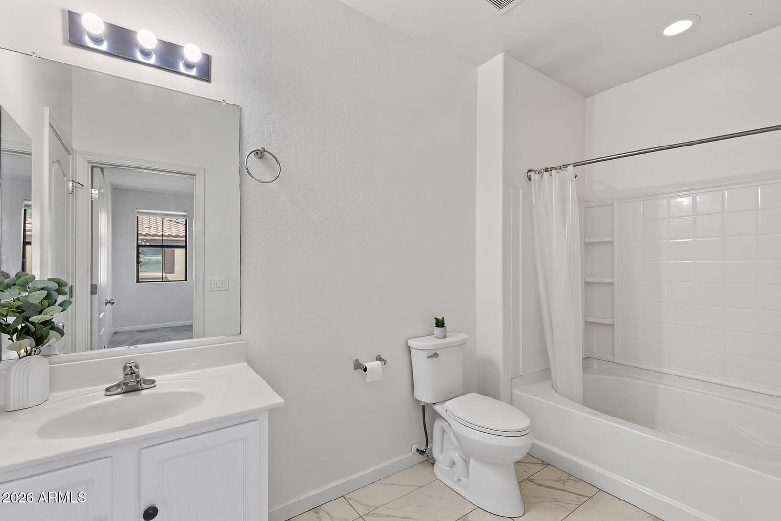 8189 W GROOM CREEK Road, Phoenix, AZ 85043 — photo 29 of 36