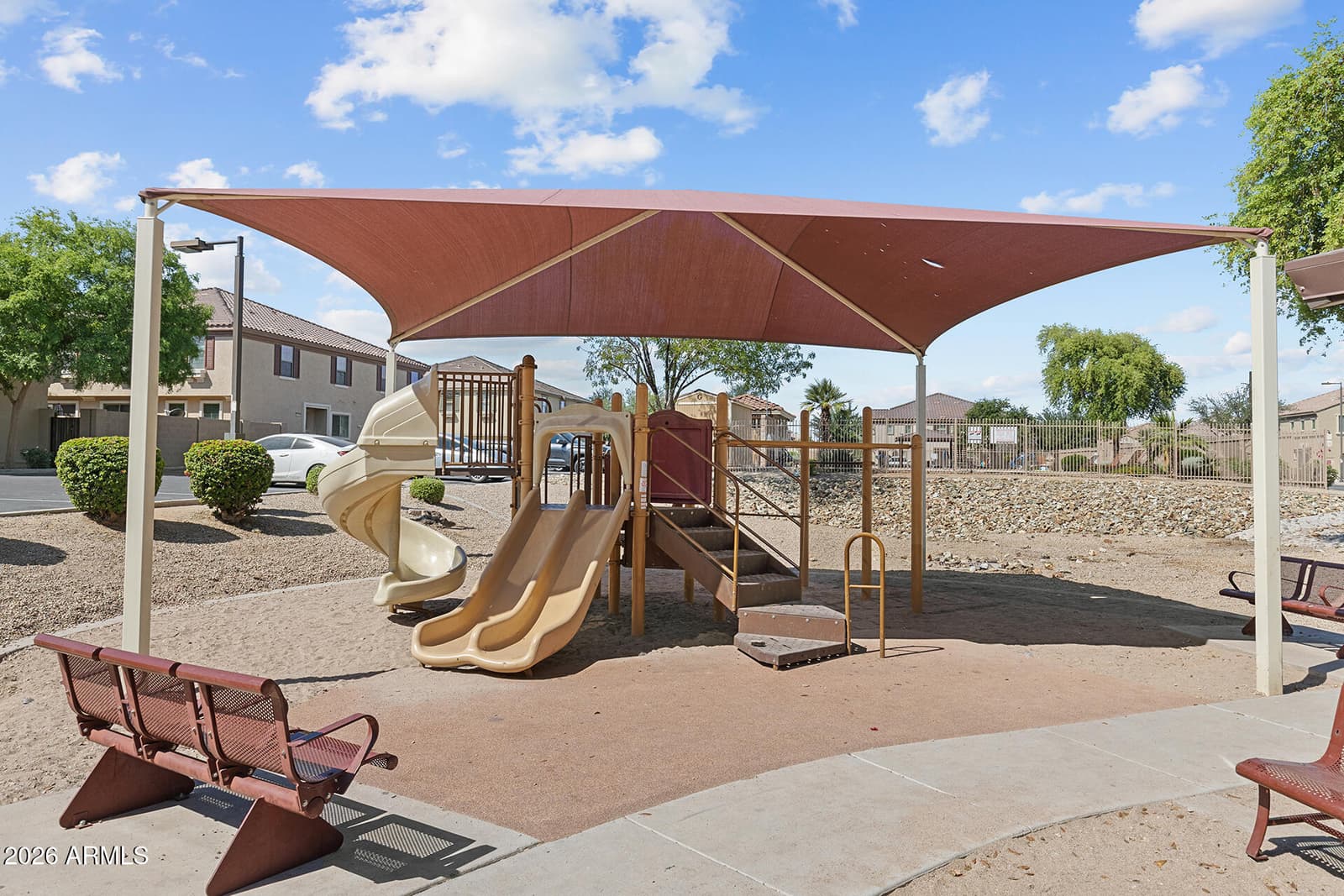 8189 W GROOM CREEK Road, Phoenix, AZ 85043 — photo 33 of 36