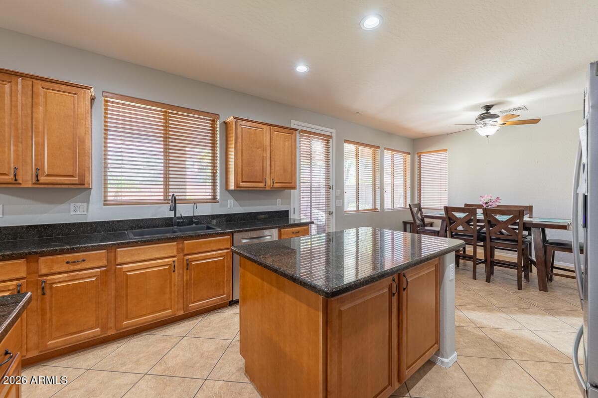 3328 E MERLOT Street, Gilbert, AZ 85298 — photo 7 of 48